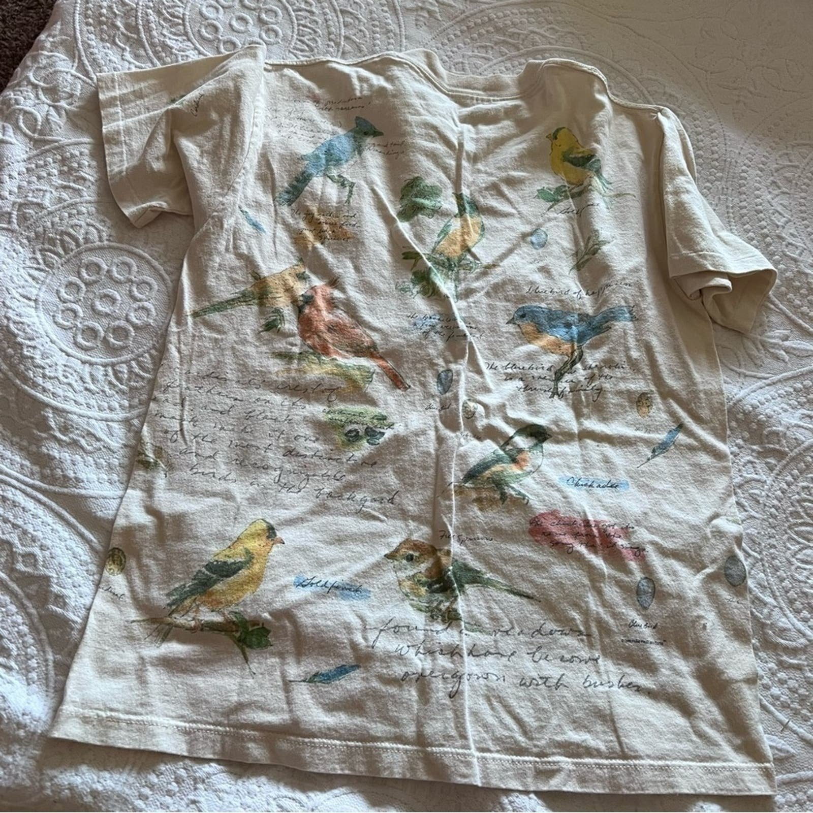 Vintage T-shirt Relevant Products All Over Bird Print Single Stitch SIZE MEDIUM