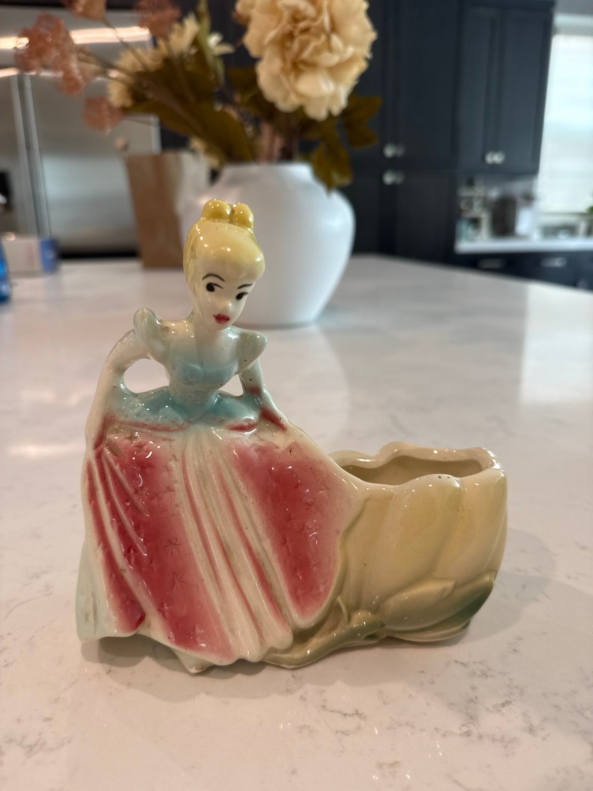 Vintage cinderella disney vase