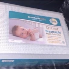 Deluxe mesh crib liner by Breathable Baby