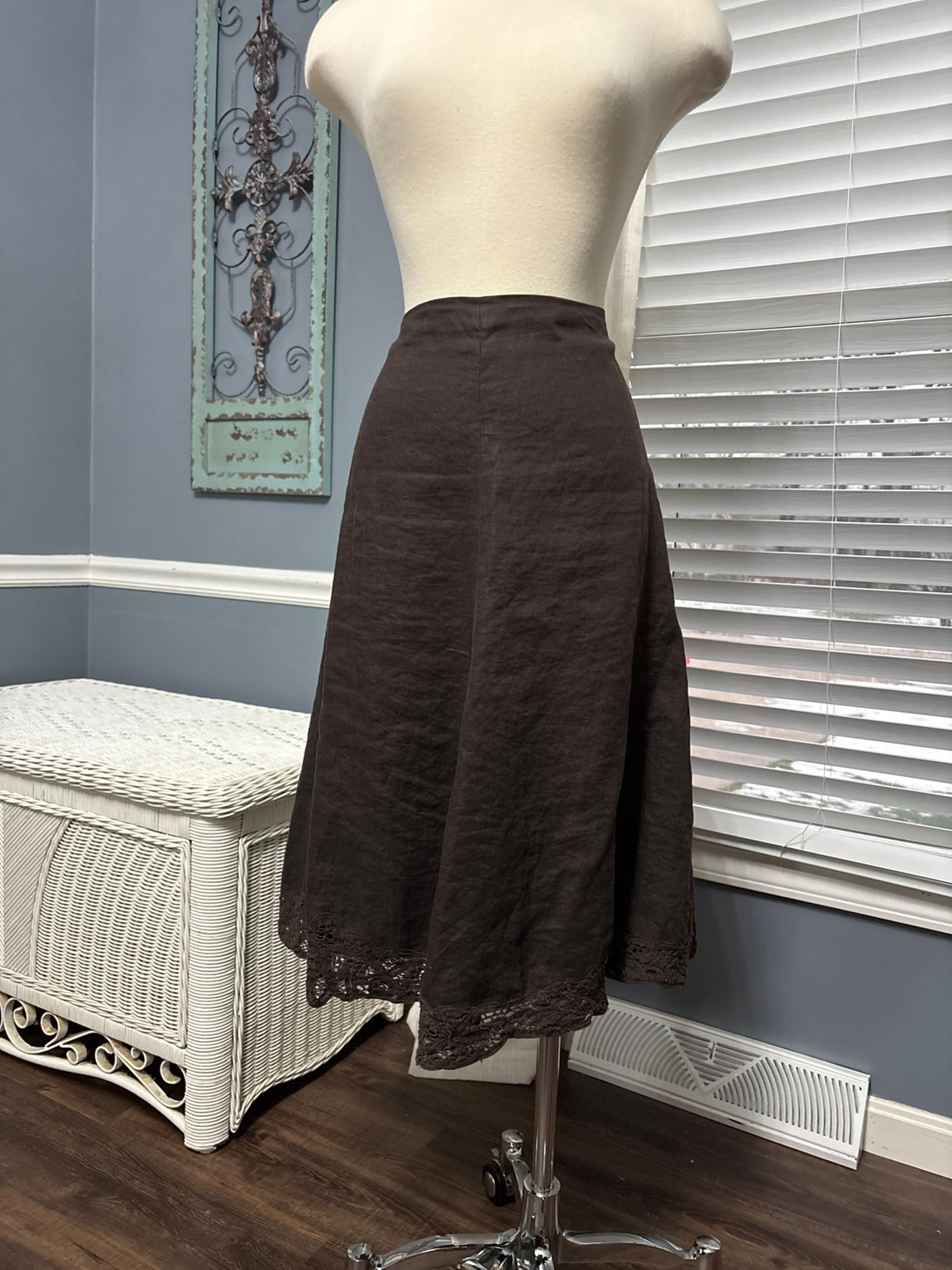 Banana Republic Brown Linen MIDI skirt W/ scalloped embroidered hem size zip 4