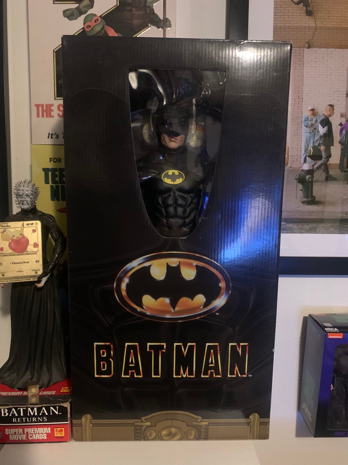 NECA Batman 1989 Michael Keaton 1:4 Scale Premium figure