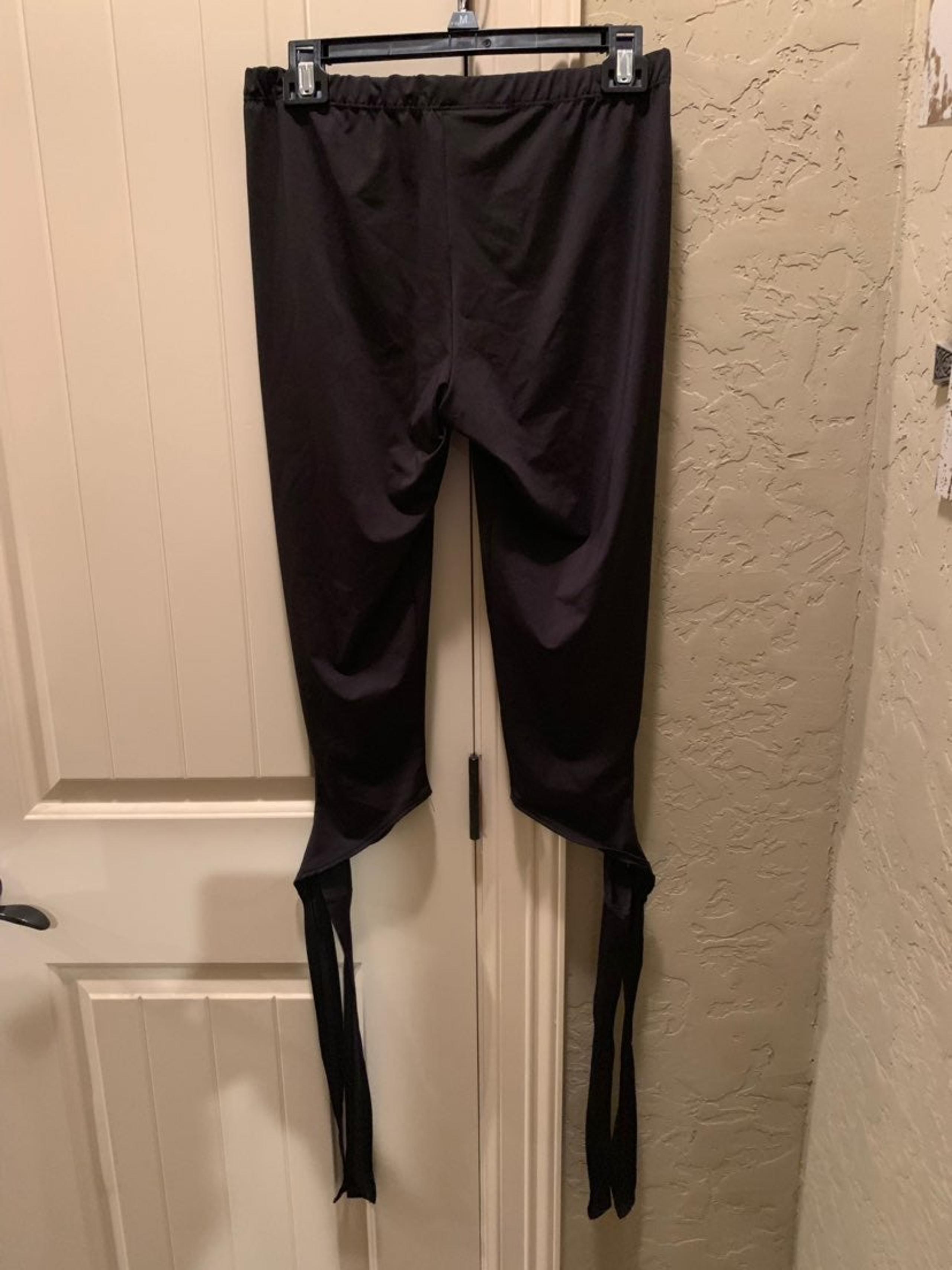 womens capris