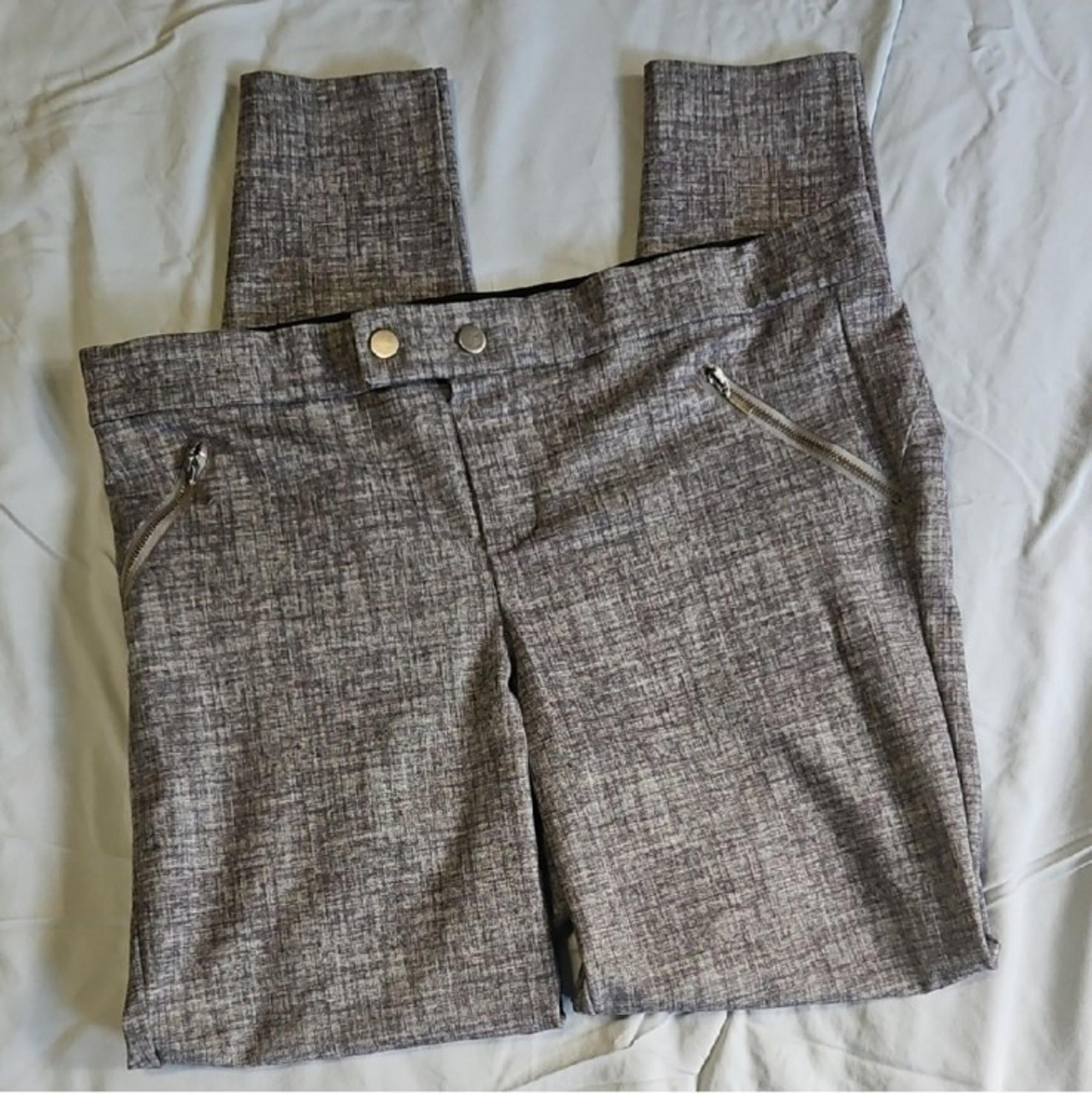 Rewind Gray / Black Skinny Work Pants Dress Ponte Pants Junior's XL