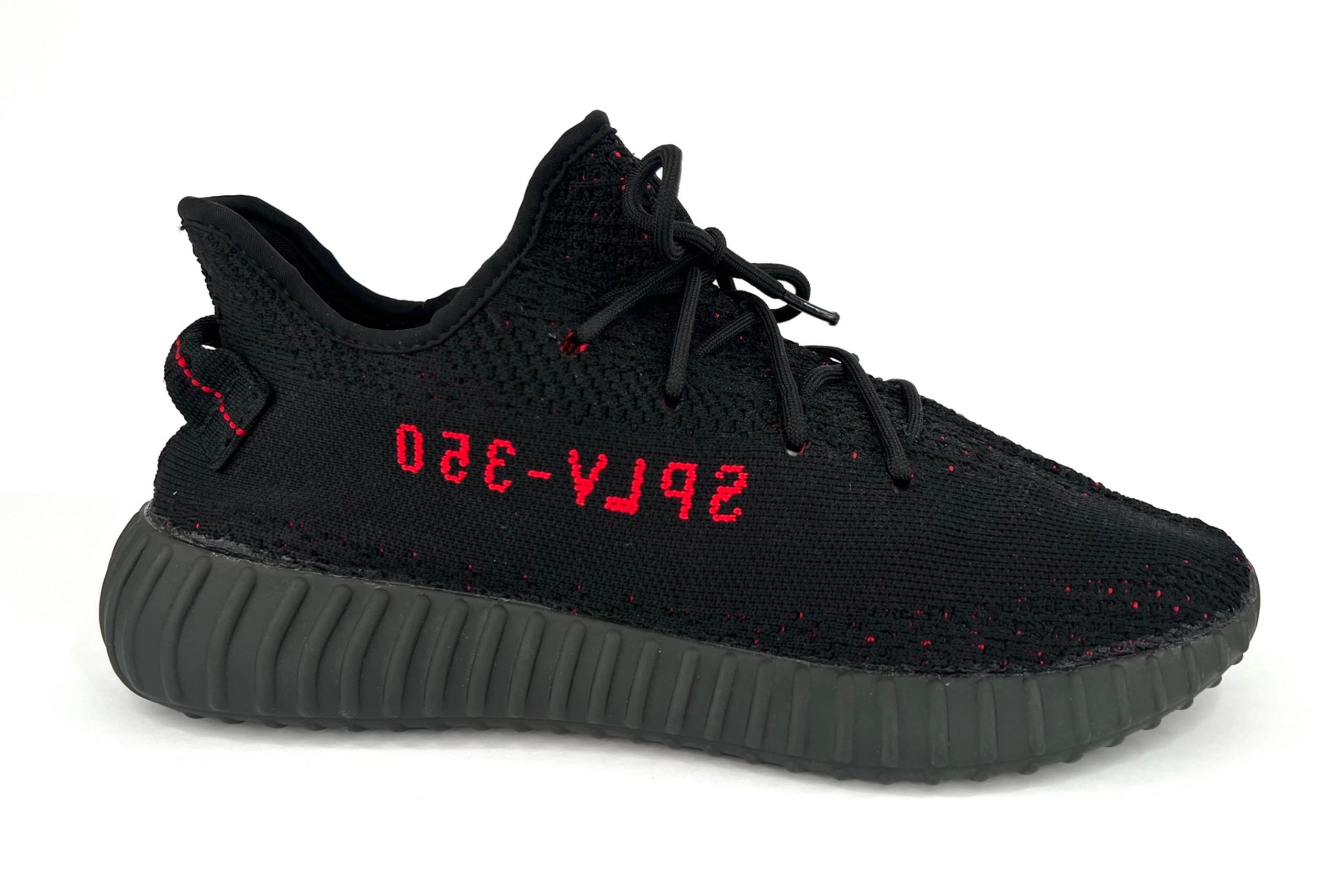 Adidas Originals Yeezy Boost 350 V2 Men sneakers US 10 - EU 44