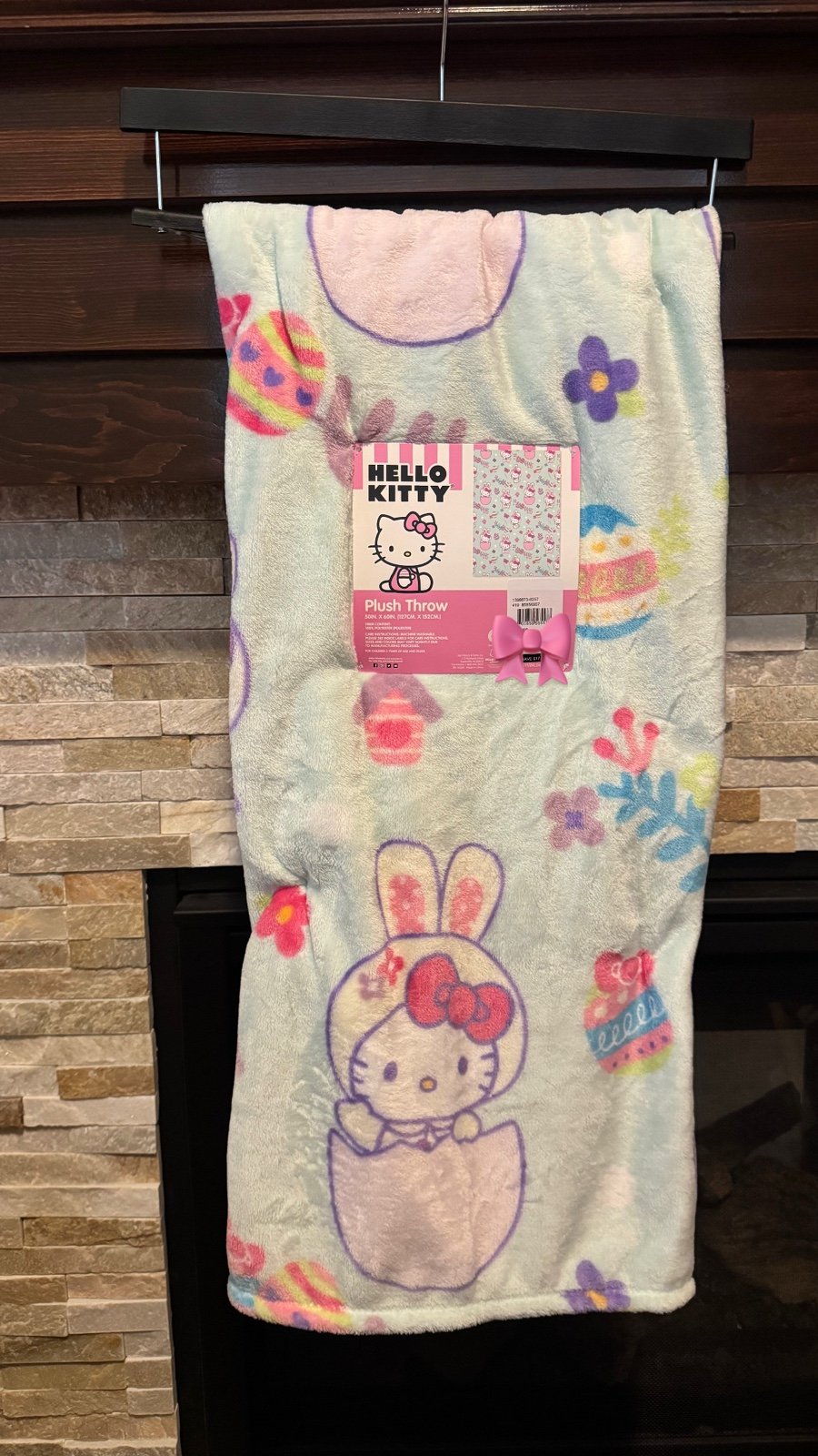 Hello Kitty Easter blanket