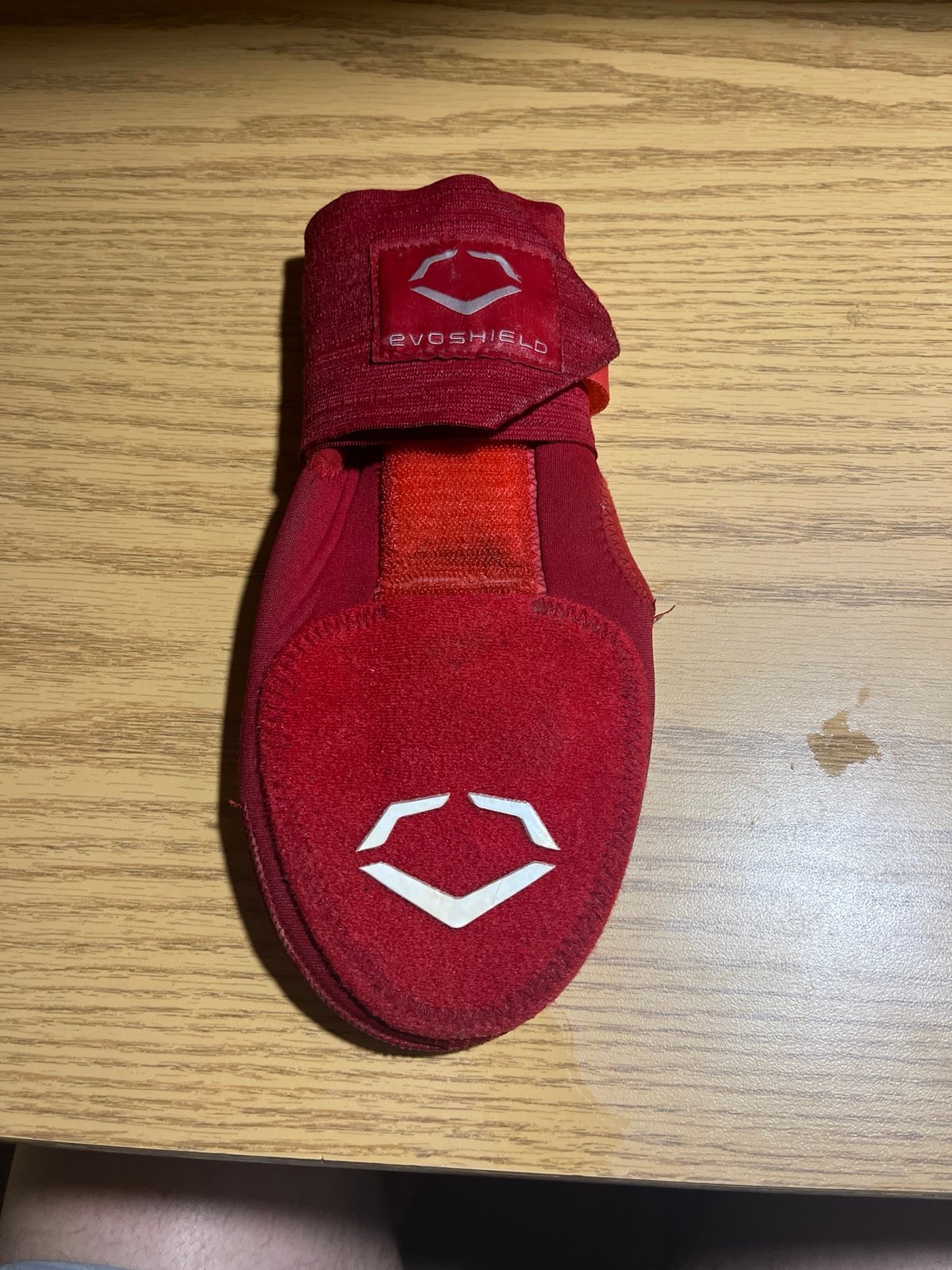 Red Evoshield sliding mitt. Size Large. GREAT CONDITION!