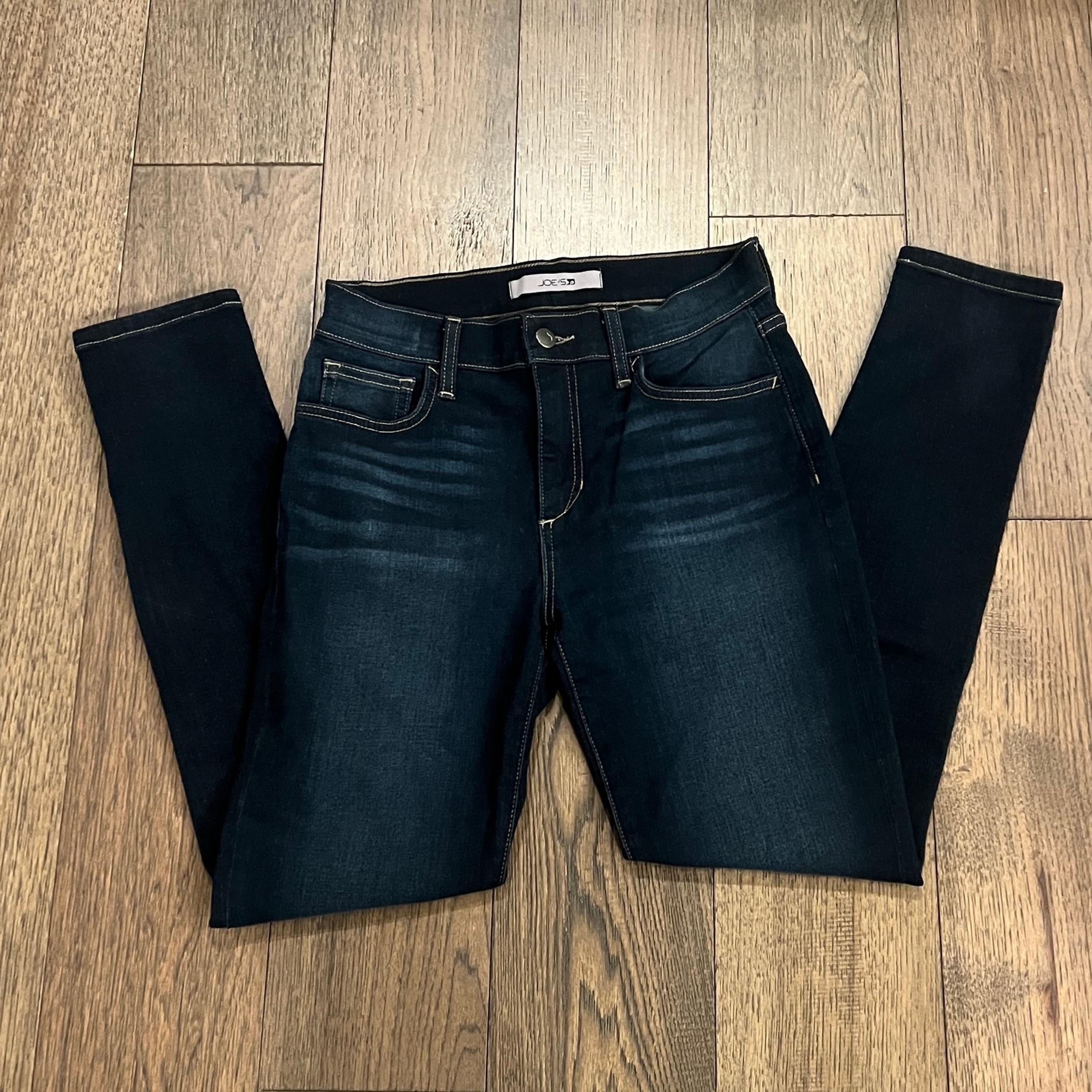Womens Joe’s Jeans size 27 Use code JULYFLASH5 for 5 % off through July 5th