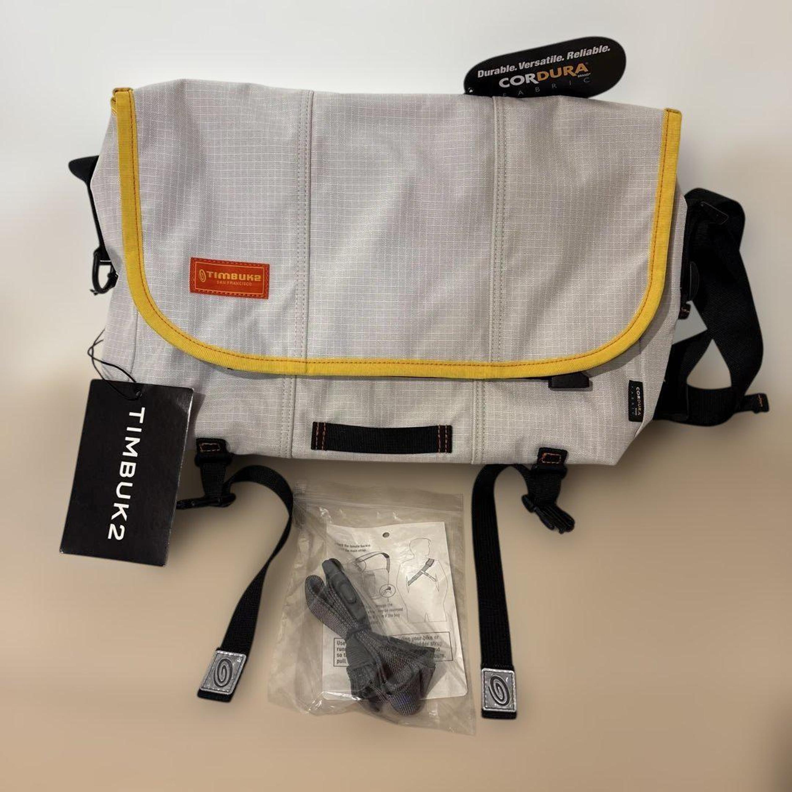 Unused / Rare Color: TIMBUK2 Classic Messenger Bag