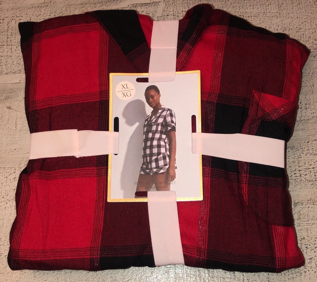NWT Victoria Secret flannel short pj set XL