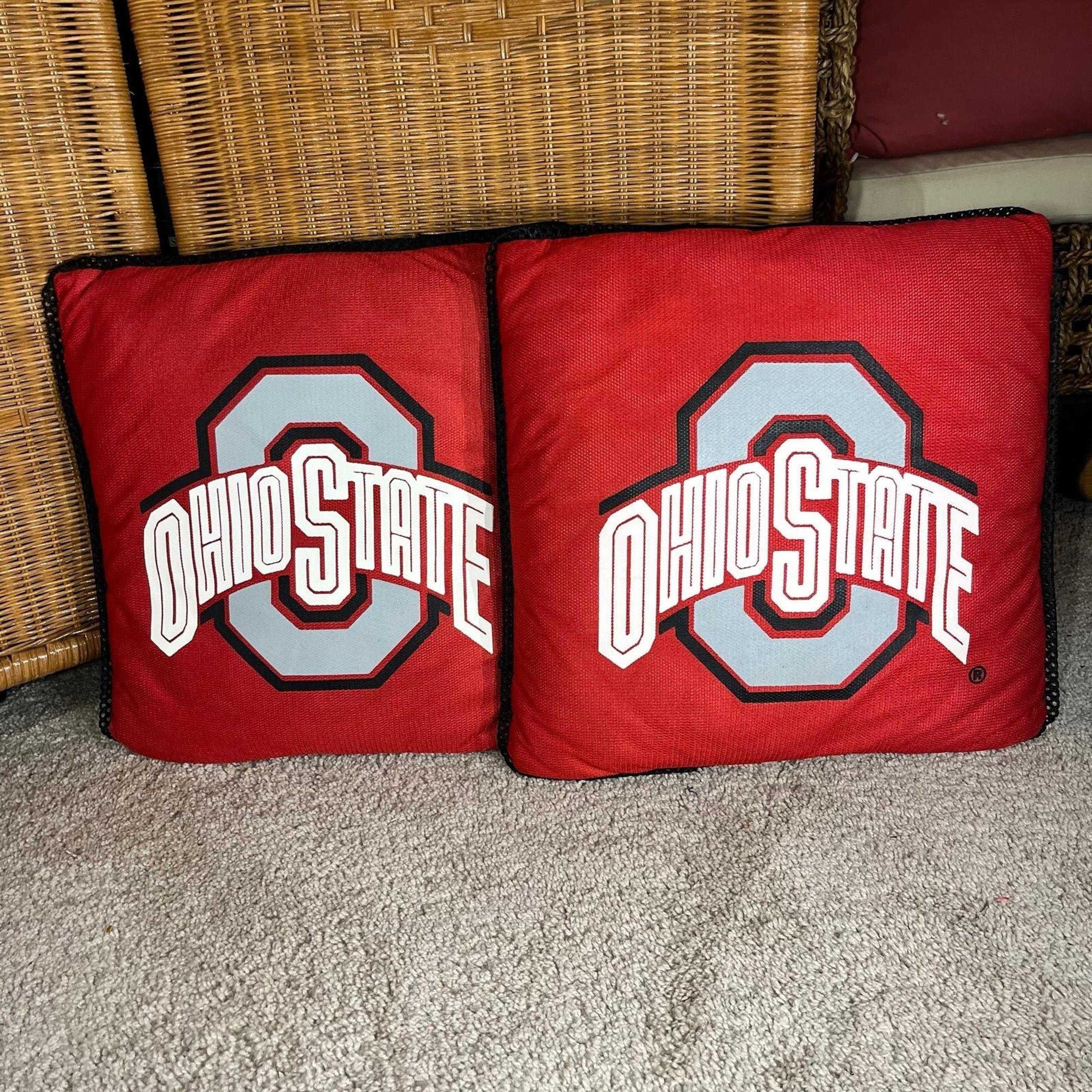 Ohio State college logo pillow set lot of 2 pillows 18” EUC team football