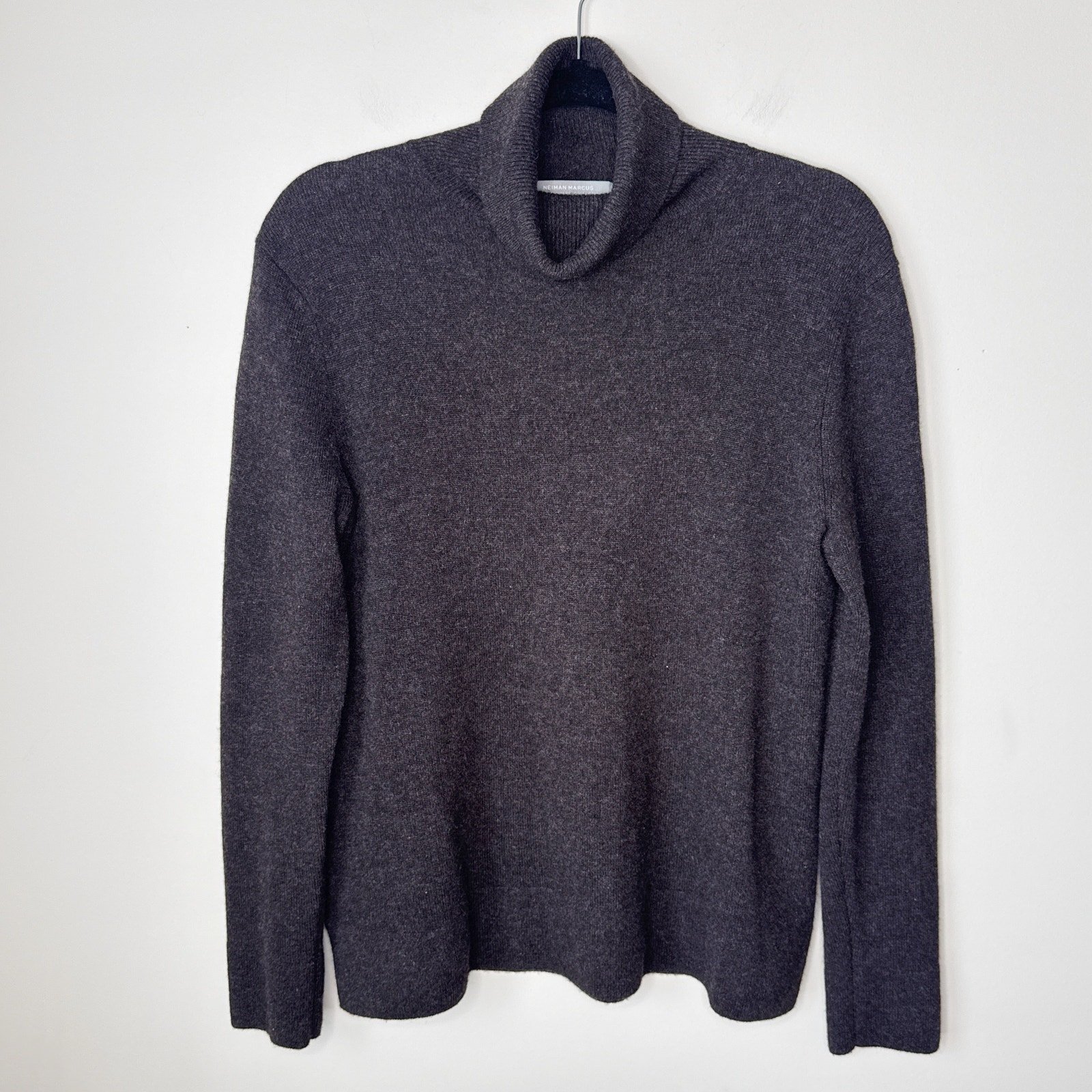 Neiman Marcus The Cashmere Collection Brown Turtleneck Sweater Large Lightweight