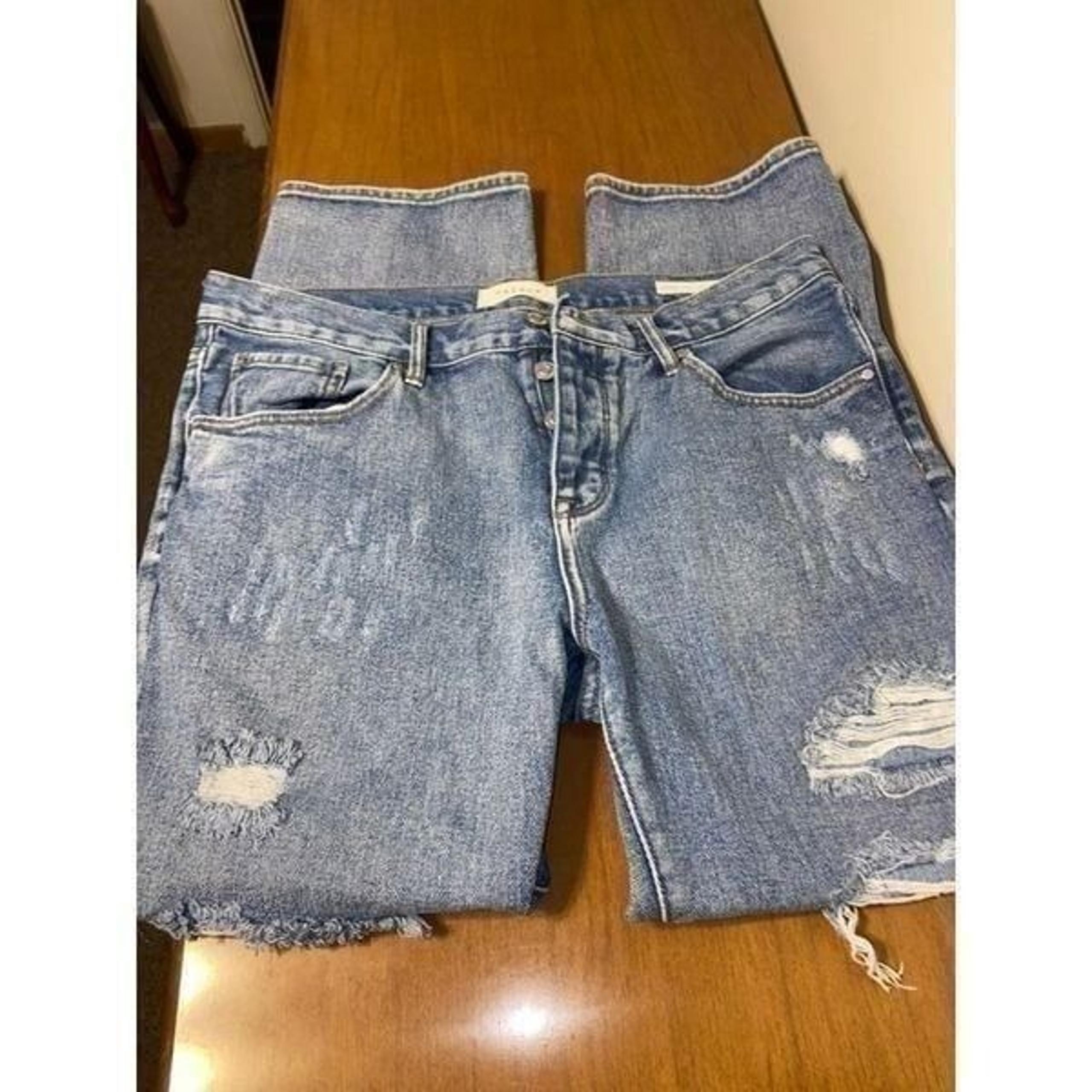 Pacsun boyfriend style distressed jeans