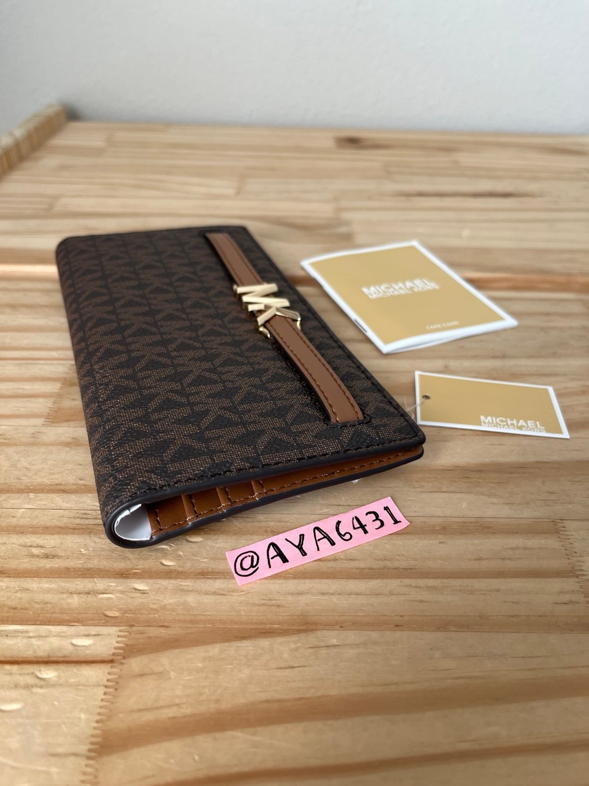Michael Kors Reed large snap wallet
