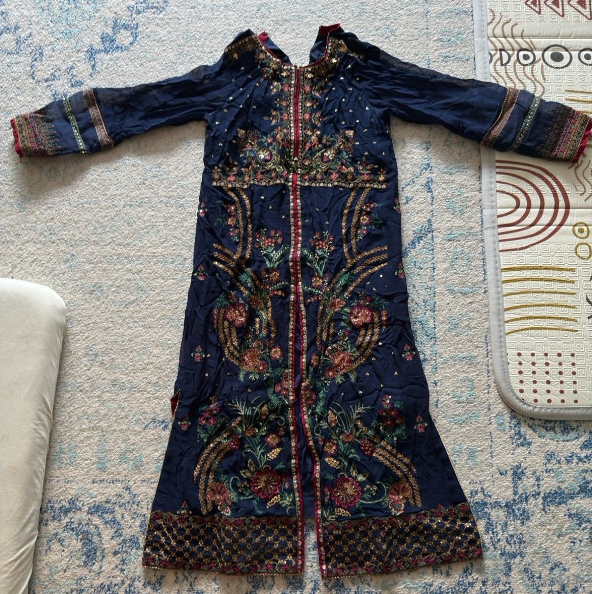 Bundle for buyer, sold