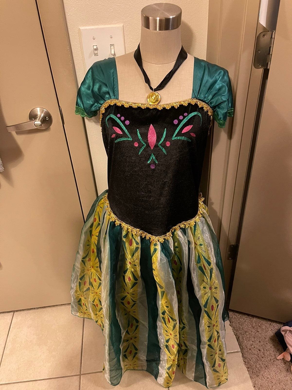 Anna costume frozen