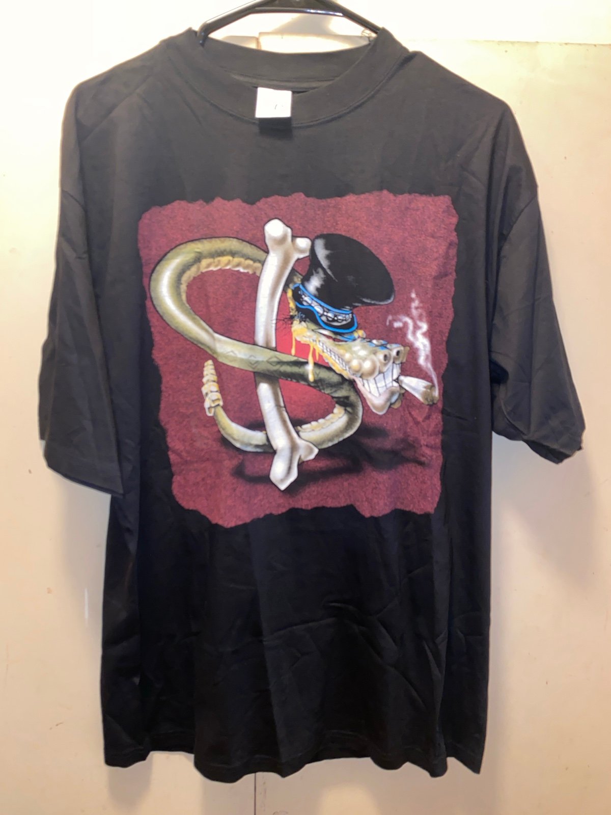 slash’s snake pit it's five o'clock somewhere used Guns N’ Roses