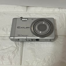 CASIO EXILIM EX-ZS6 Casio Camera - Working, Junk