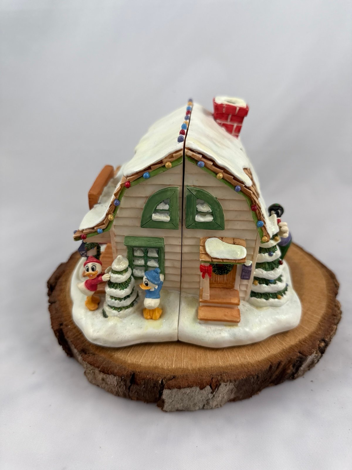 Mickey’s Country Store hinged house collectable