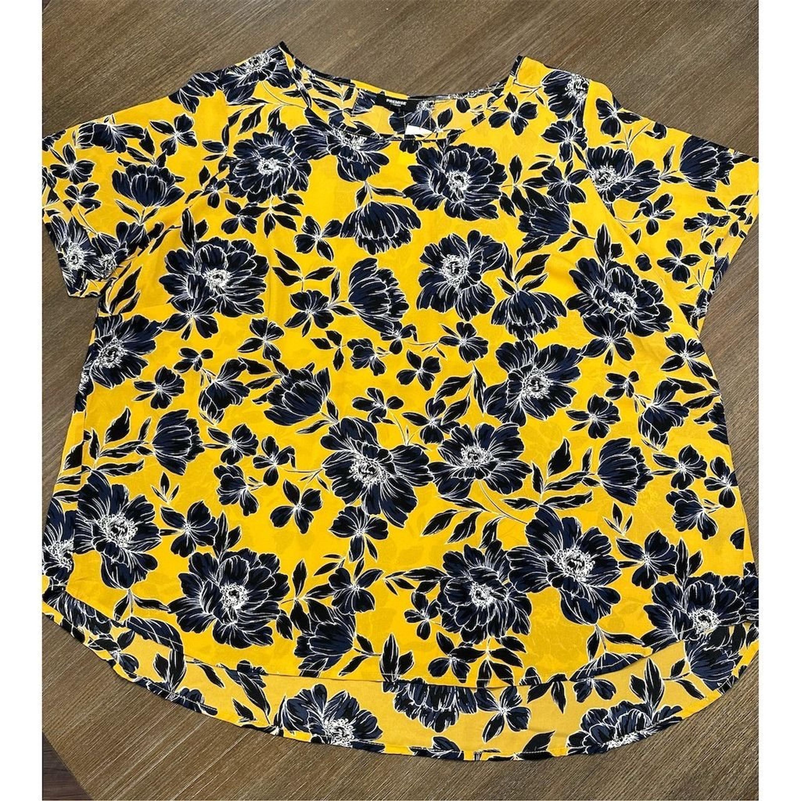 Premise Women's 2X Yellow Floral Short Sleeve Blouse Casual
