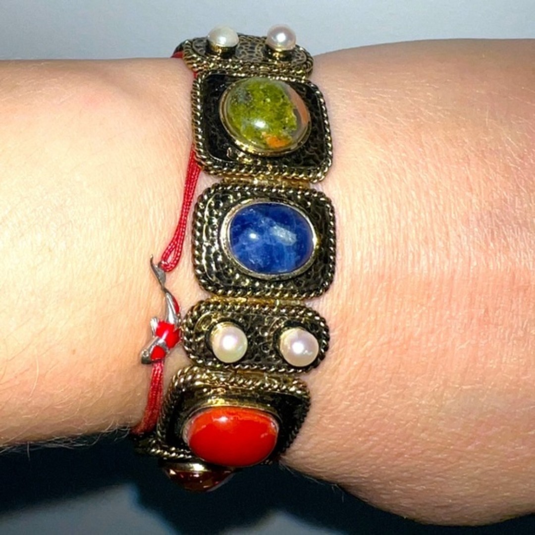 Carolina Herrera Vintage Gold/Gemstone Bracelet Adjustable. Perfect condition