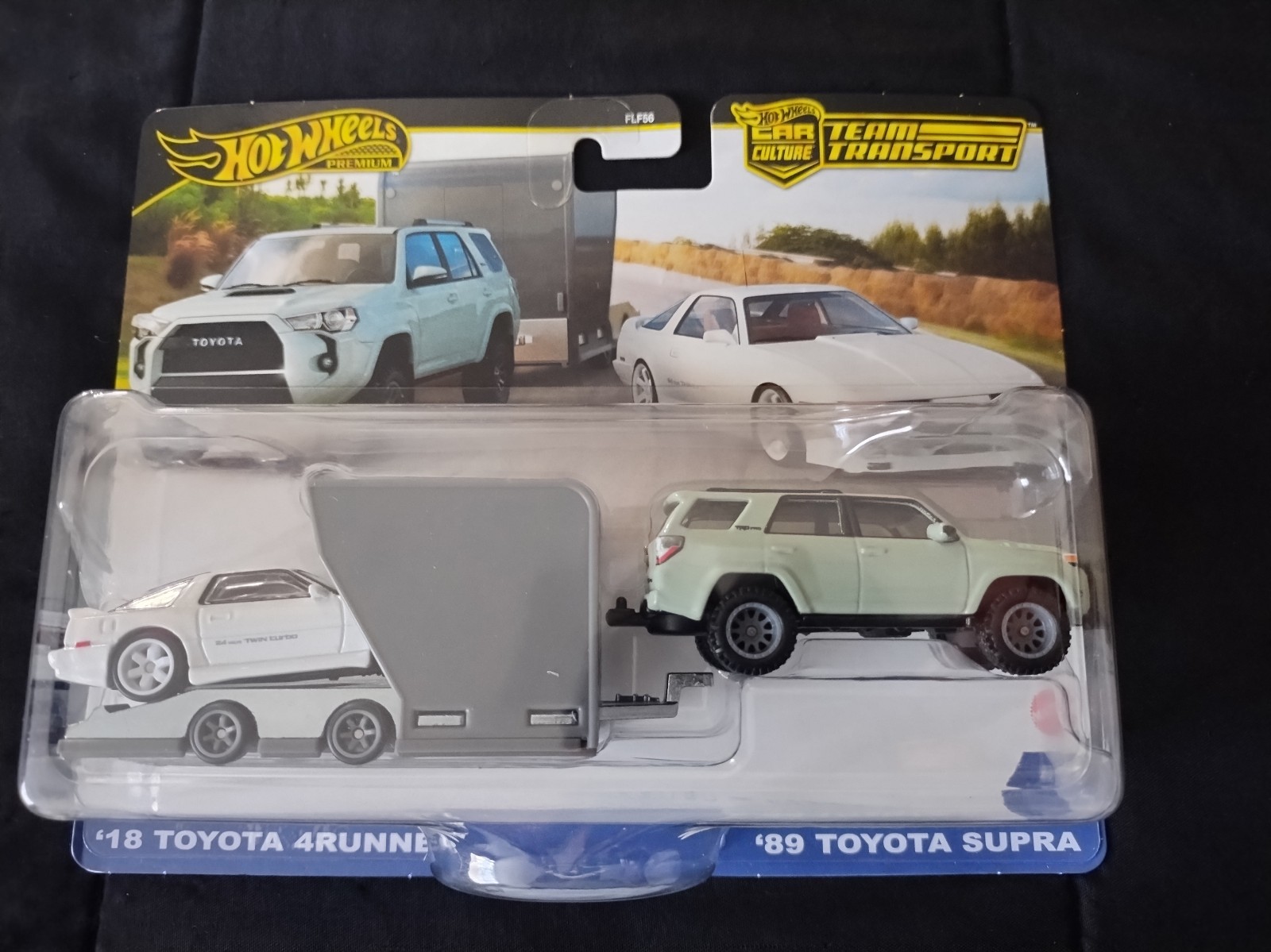 Hot Wheels Premium Team Transport '18 Toyota 4Runner '89 Toyota Supra