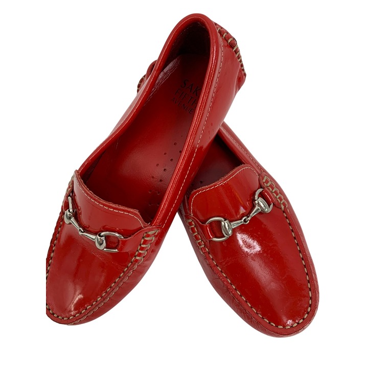Saks Fifth Avenue Womens Red Patent Leather Loafers Horse Bit Detail Sz 7 Moc