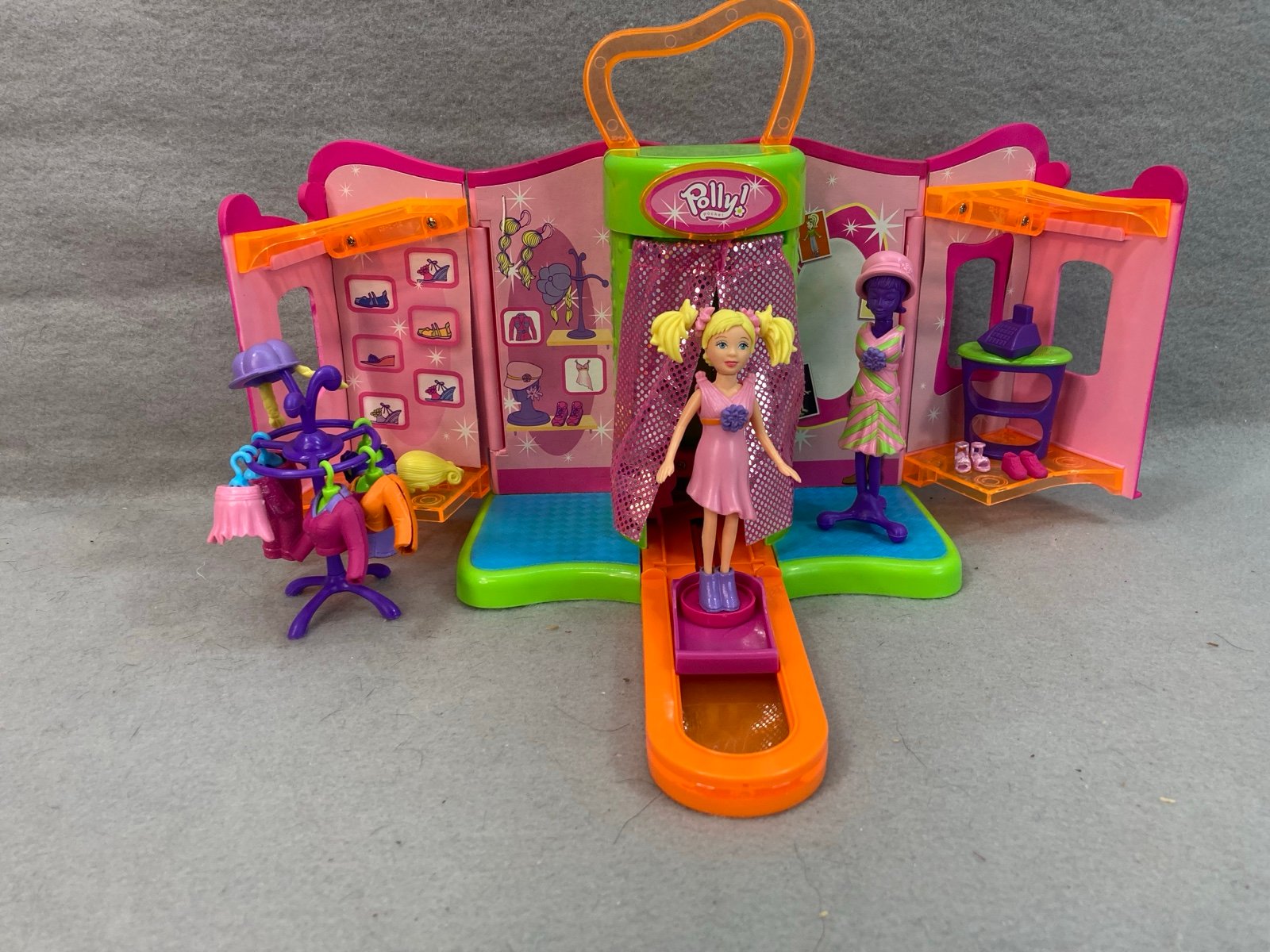 Rare Vtg 2004 Polly Pocket Magnetic Quick Click Boutique Fashion Show Runway Set