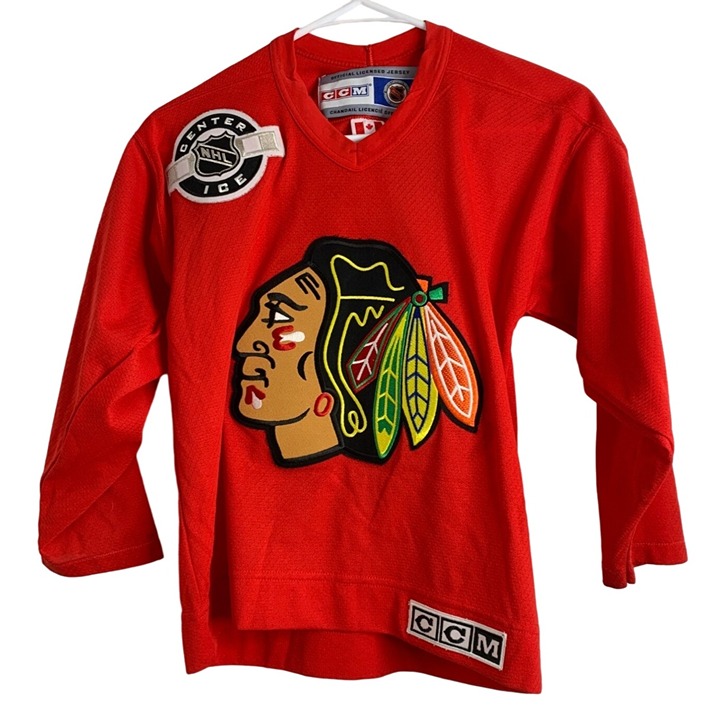 Kids CCM Chicago Blackhawks Center Ice S/M Youth Red Jersey EUC 7175