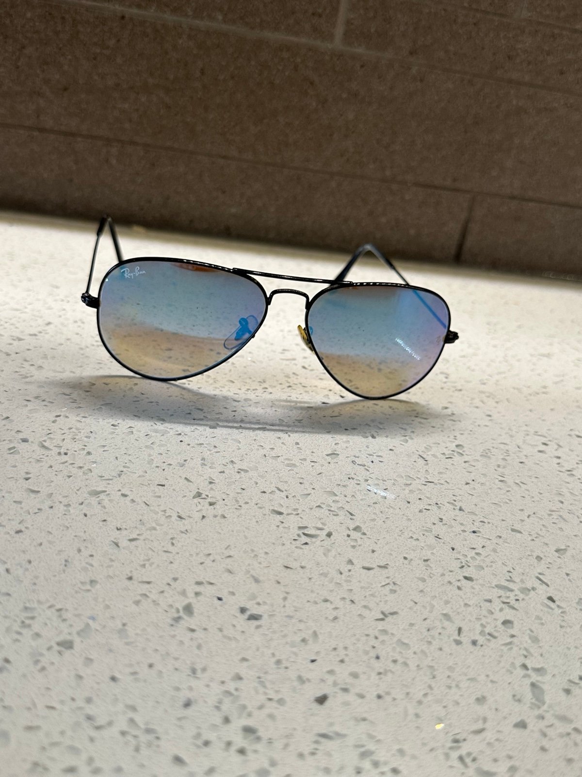 Ray ban aviator sunglasses