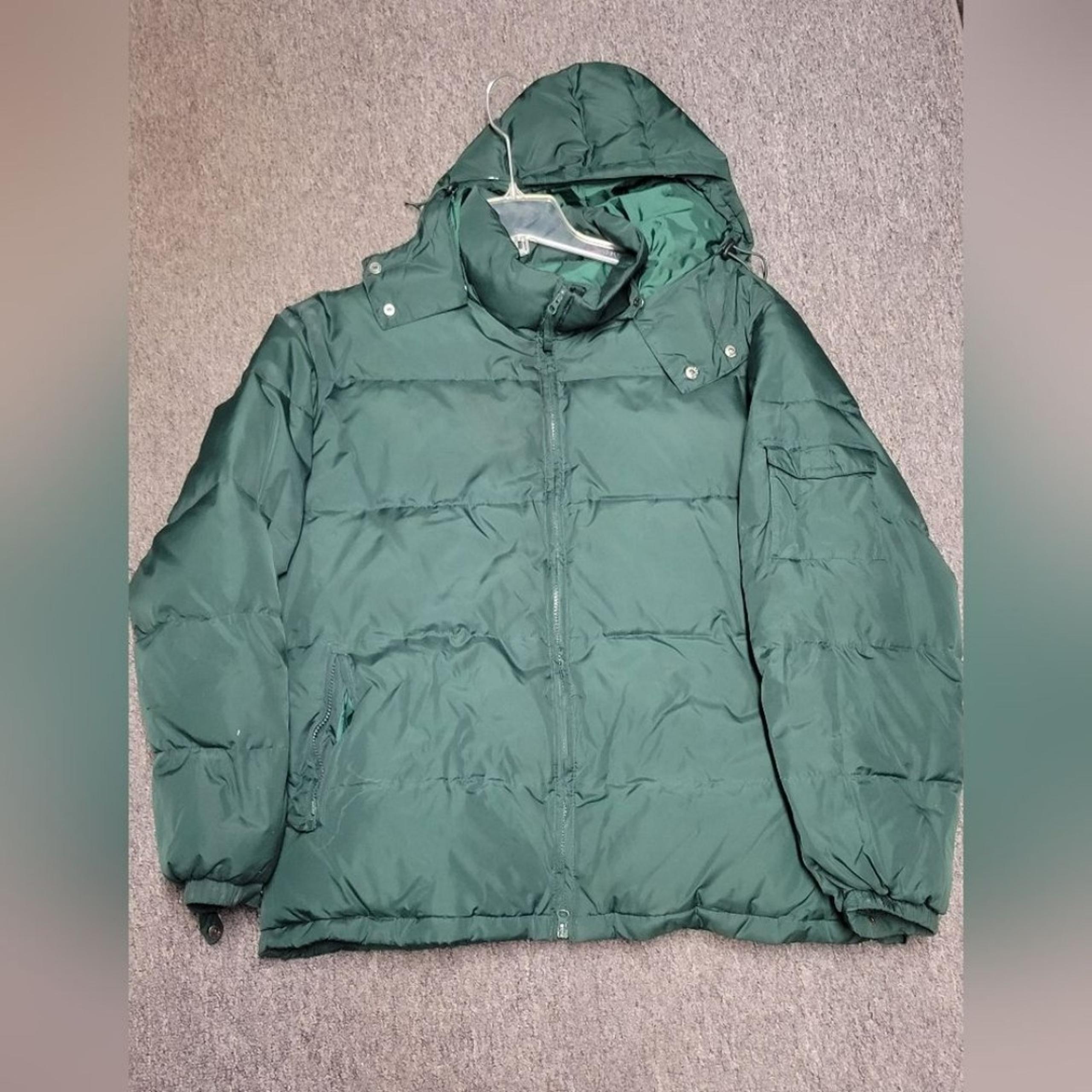 MENS L ST JOHNS BAY PUFFER WINTER JACKET