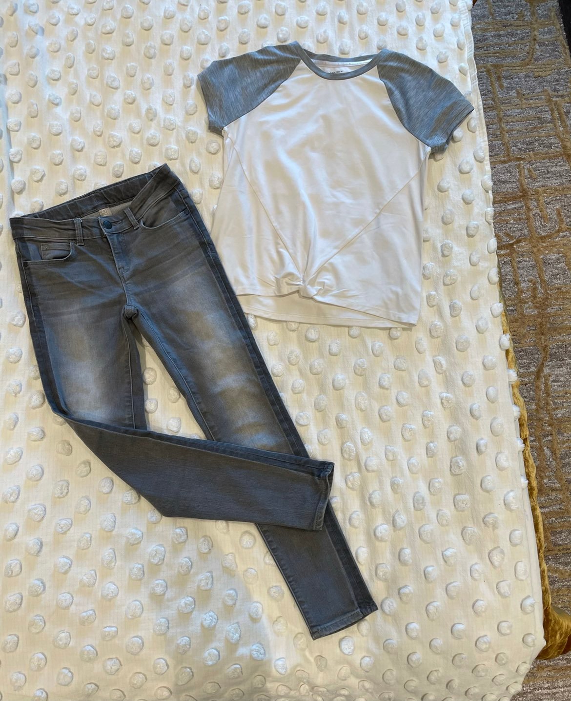 Athleta jeans and top