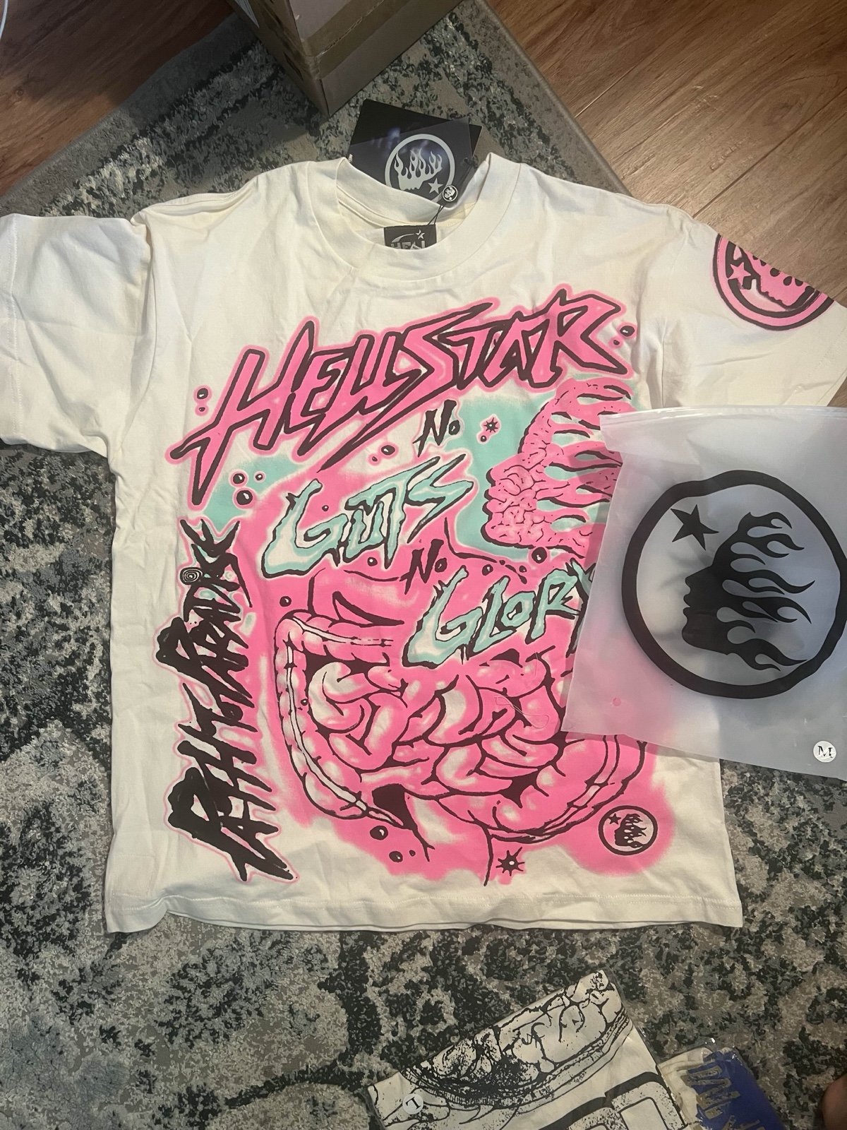 hellstar no guts no glory T-shirt Size (Medium)