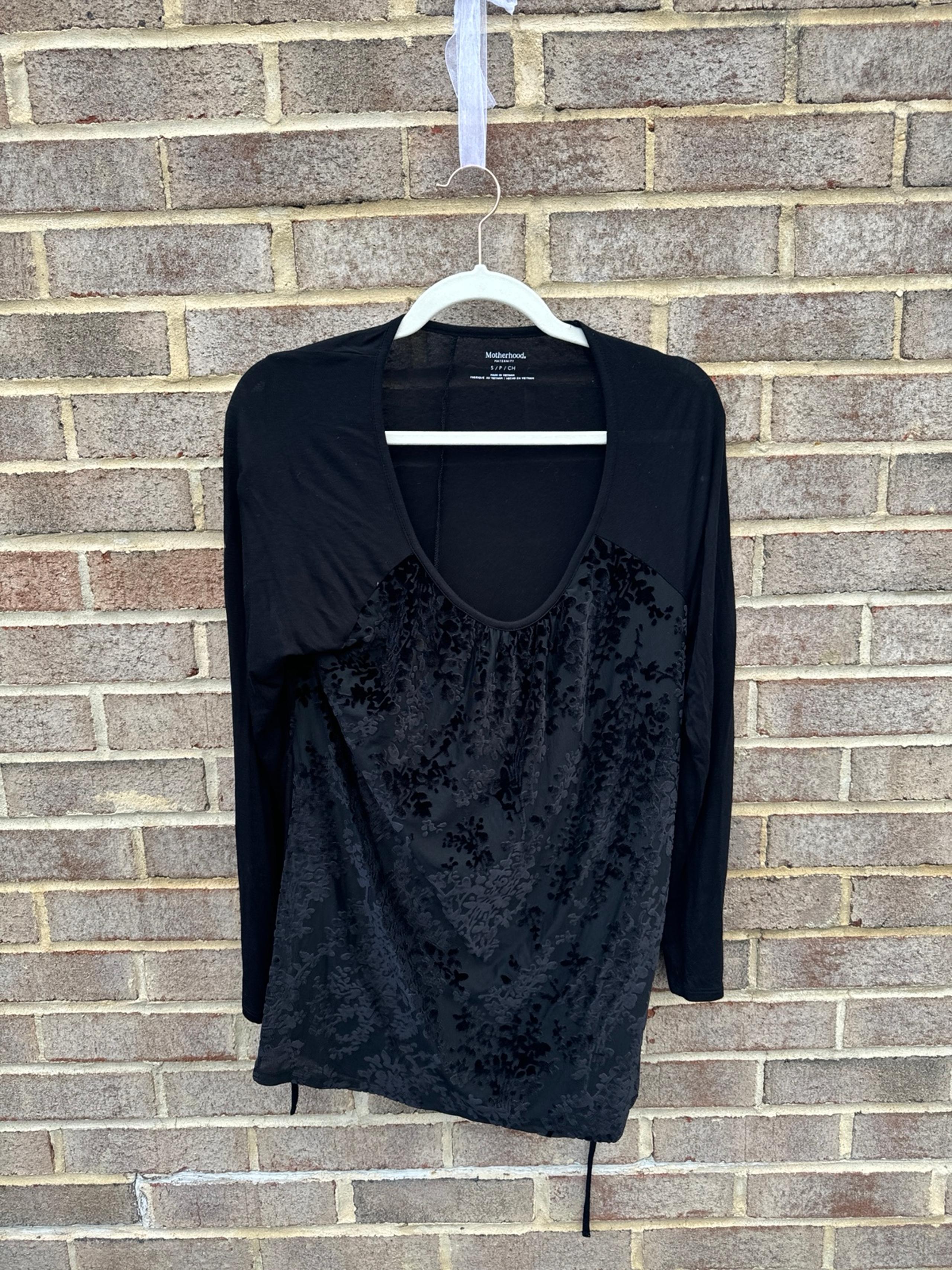 Motherhood maternity black blouse
