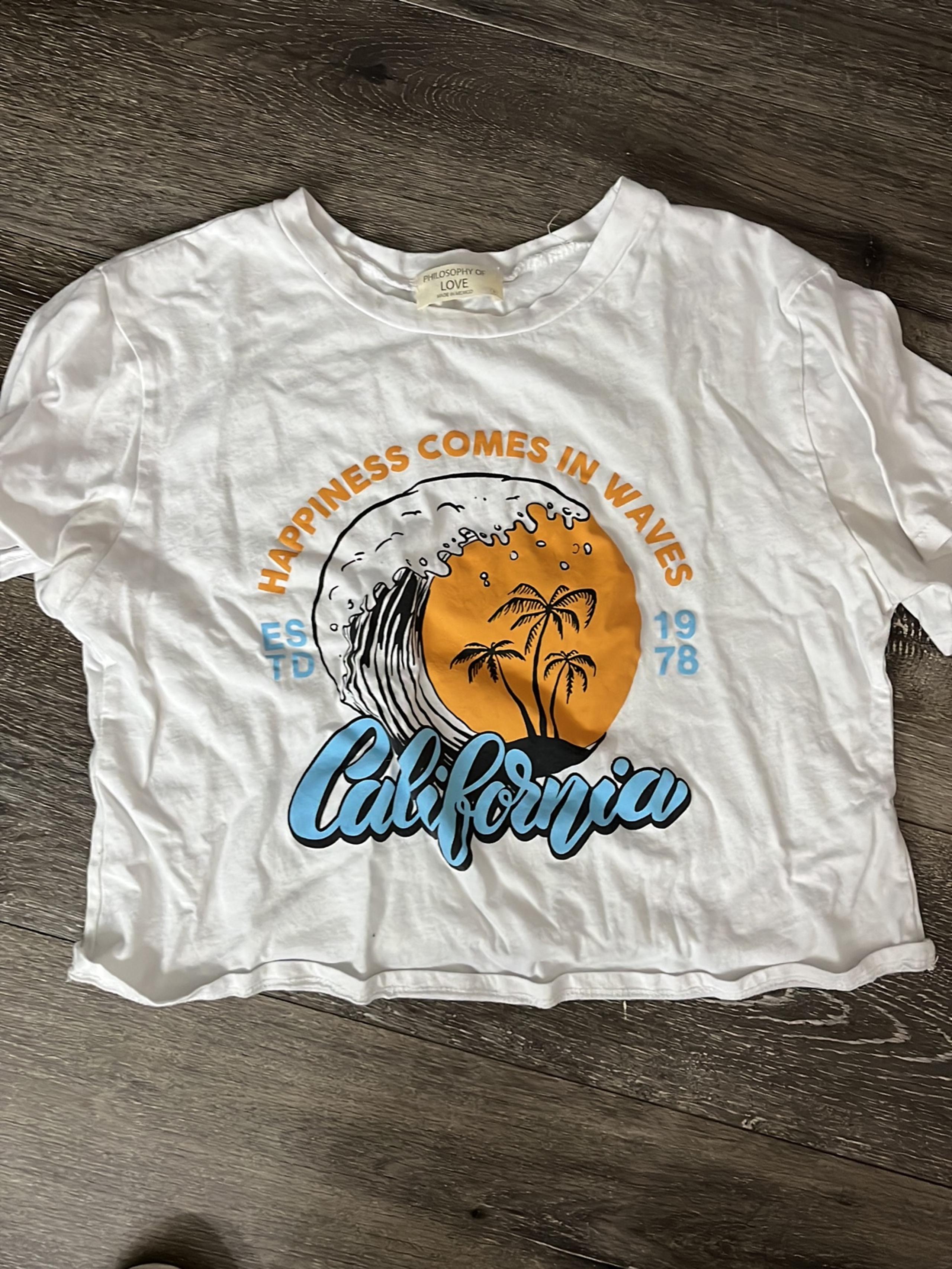 cropped shirt