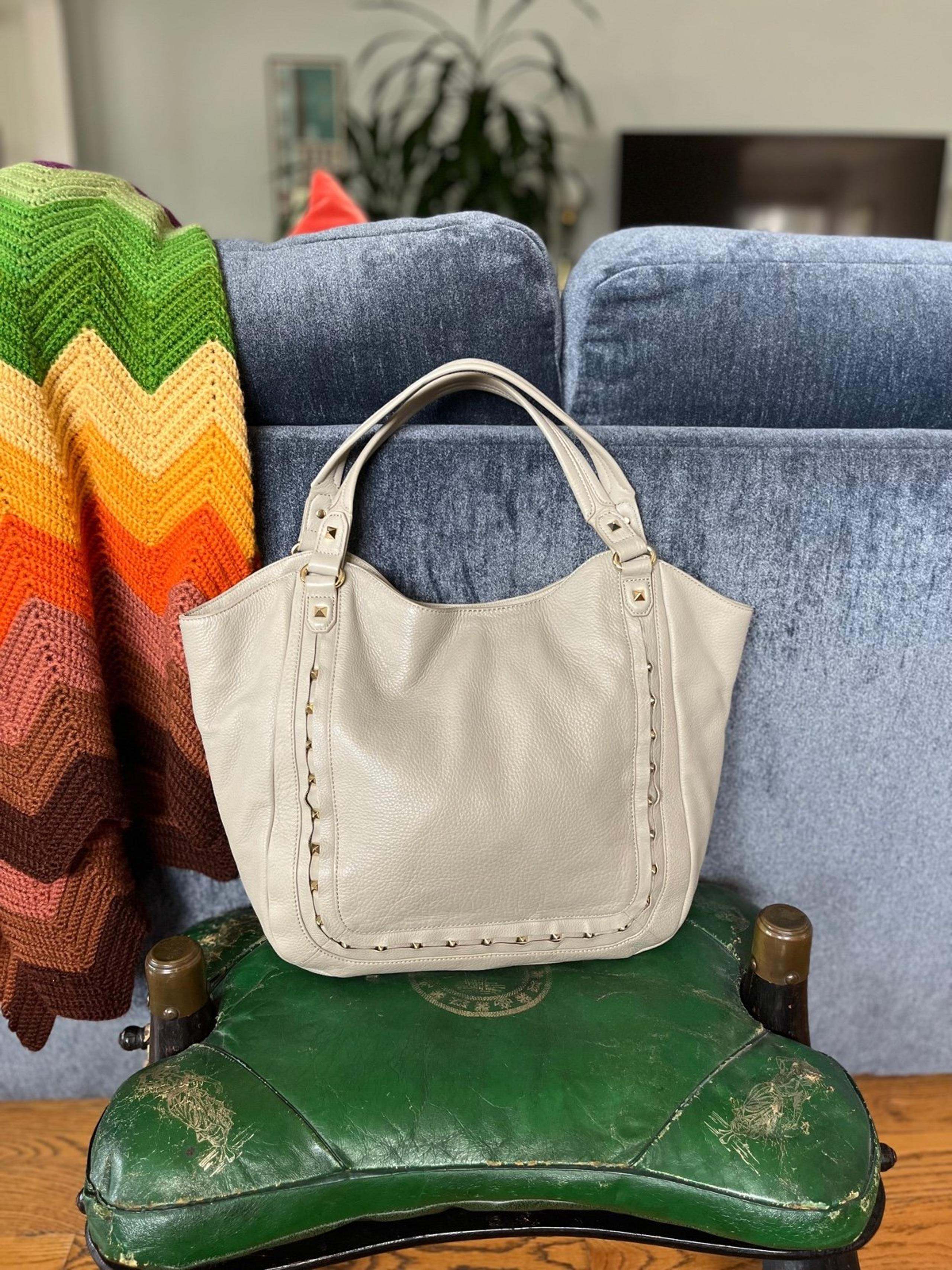 Vince Camuto Leather Handbag/Purse/Shoulder Bag. Gray-Beige