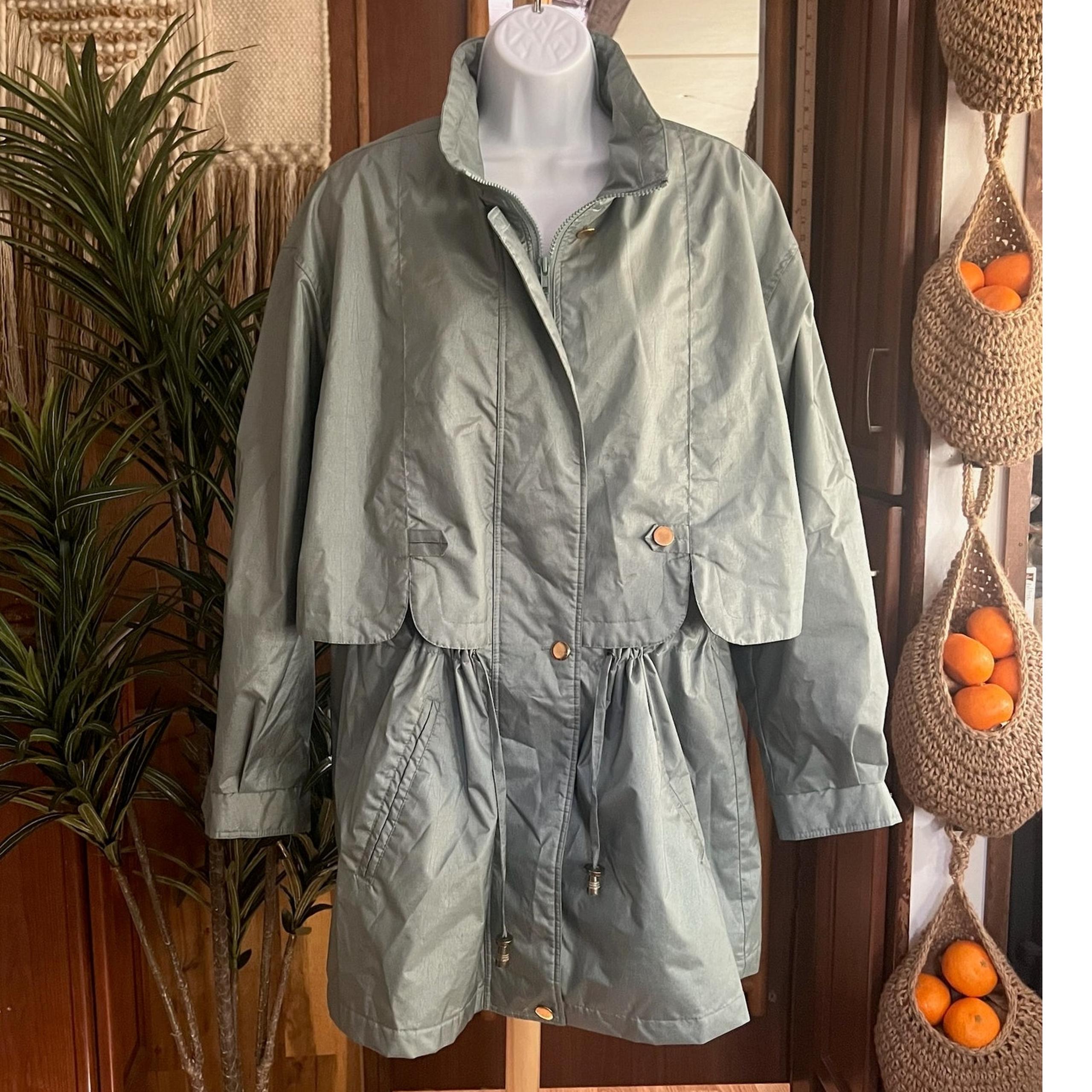 FLEET STREET Vintage Green Rain Coat | Women's XL | Waterproof w/ Gold Buttons
