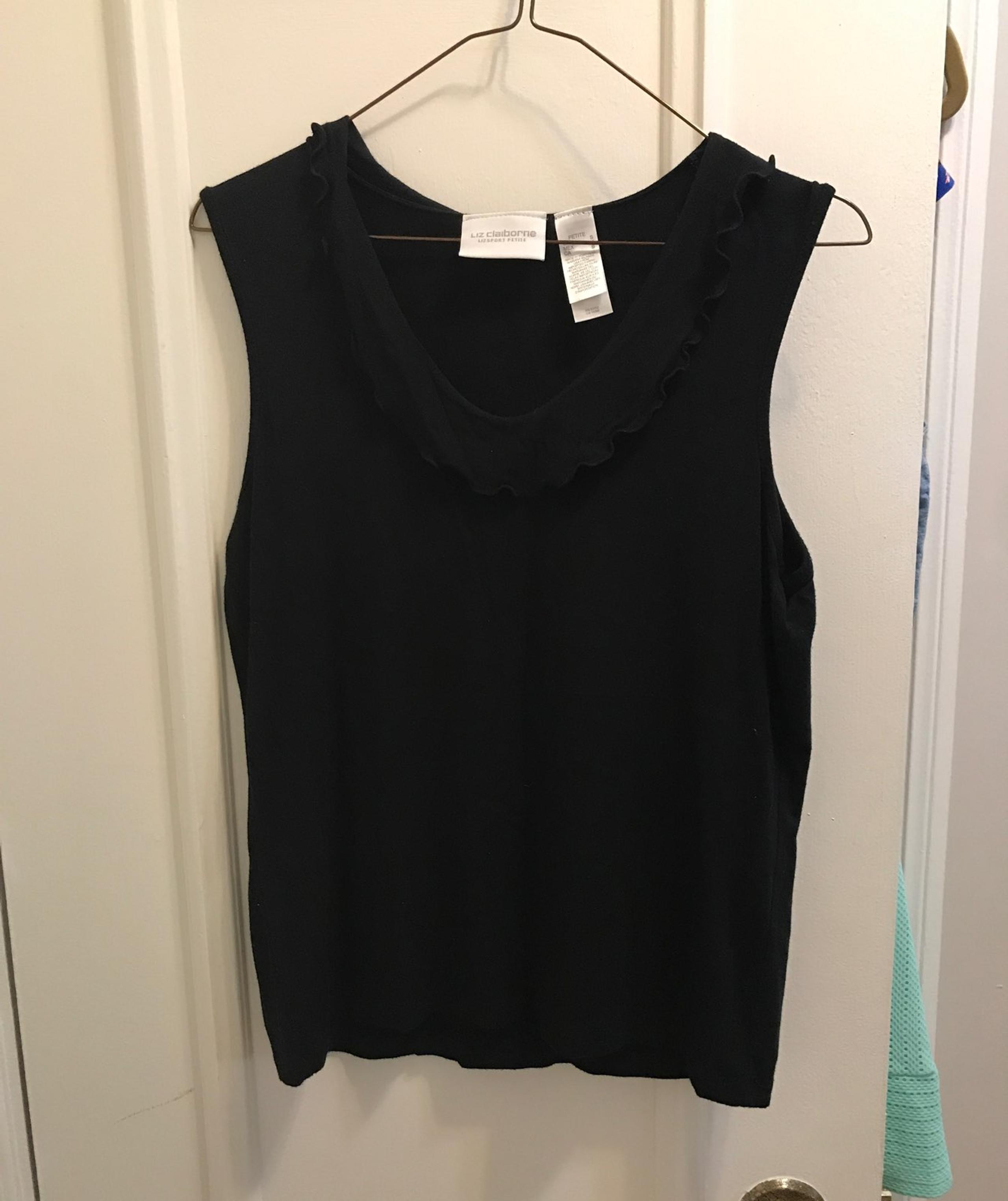 Liz Claiborne Black Tank Top Petite SM