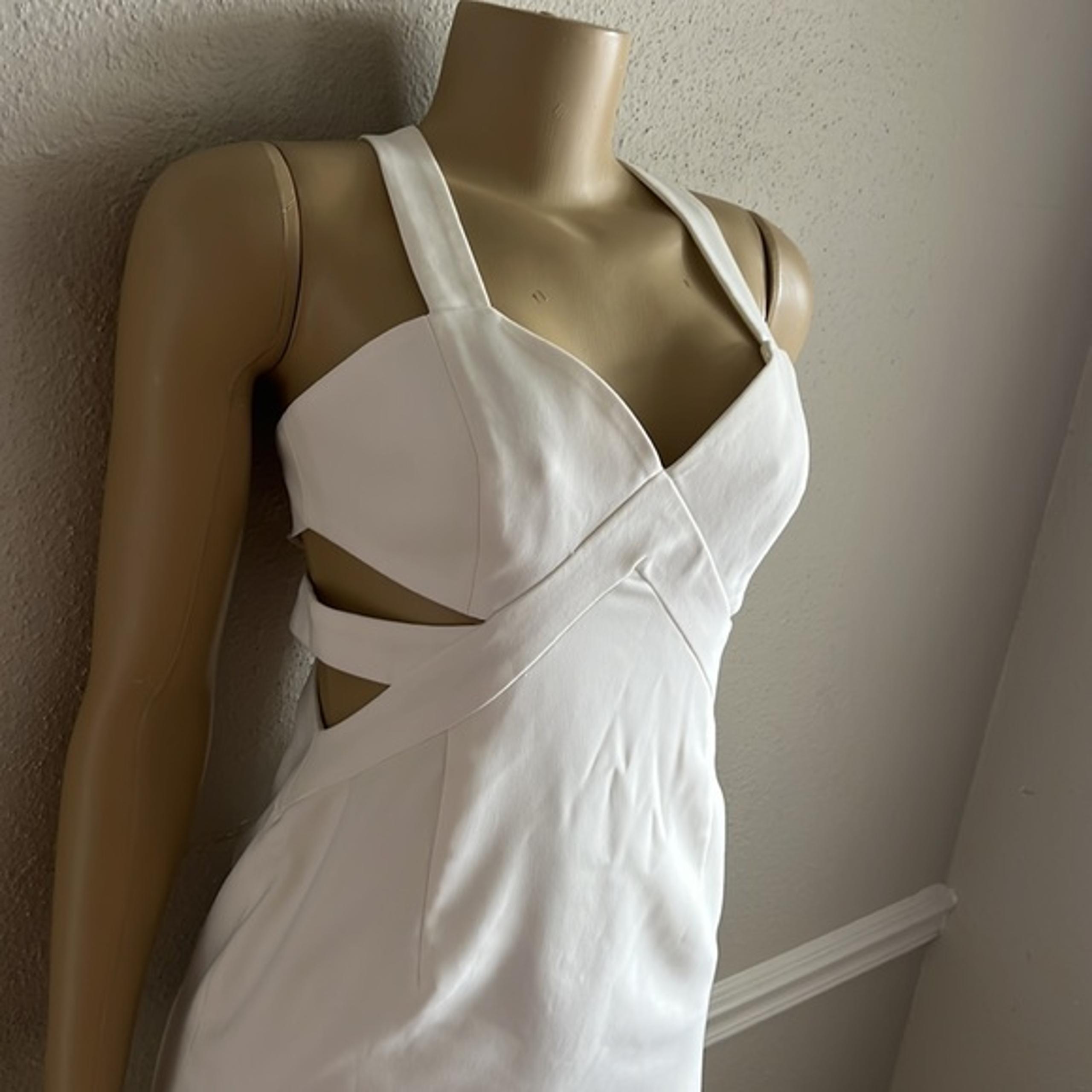 NWT Jay Godfrey Ortiz Cut Out Mini Dress in White sz 6