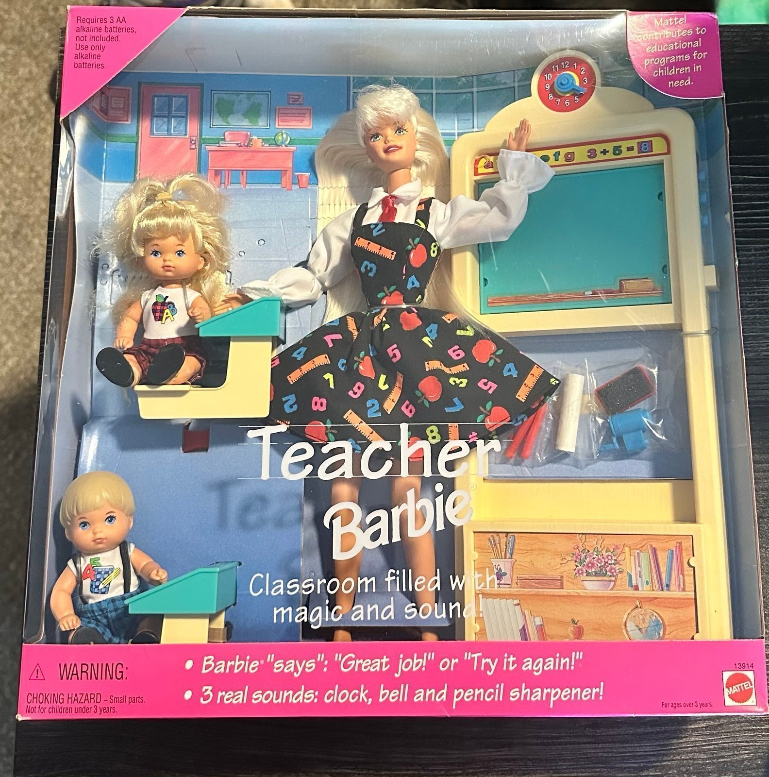 Teacher Barbie 1995 - Unopened