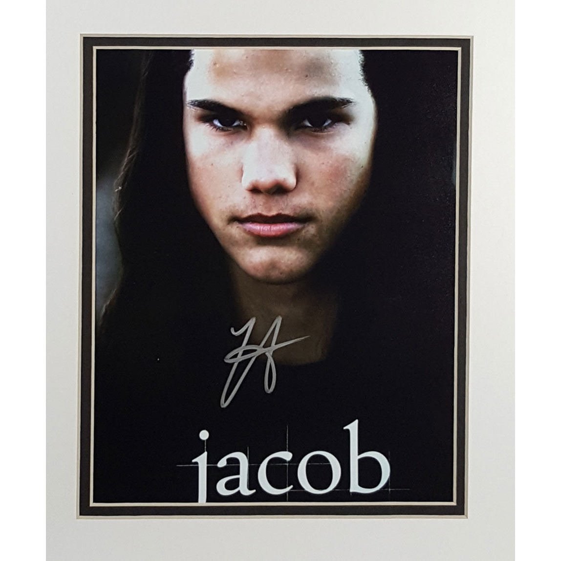 Taylor Lautner Signed Autographed 8x10 Matted