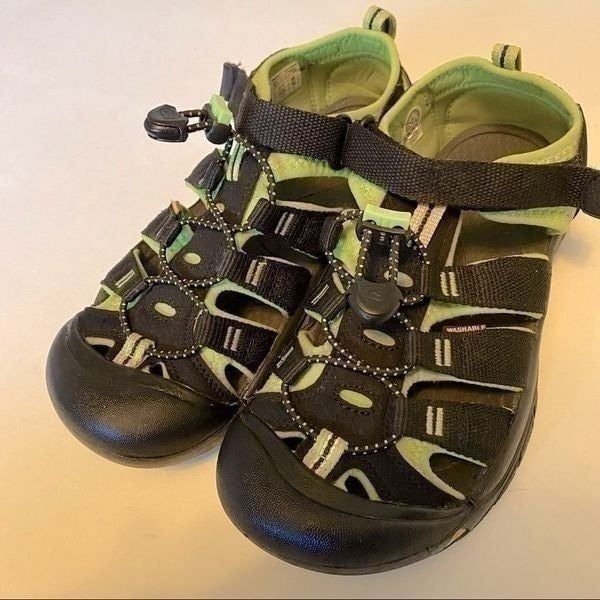 KEEN Newport H2 Water hiking sandals shoes Black unisex -4