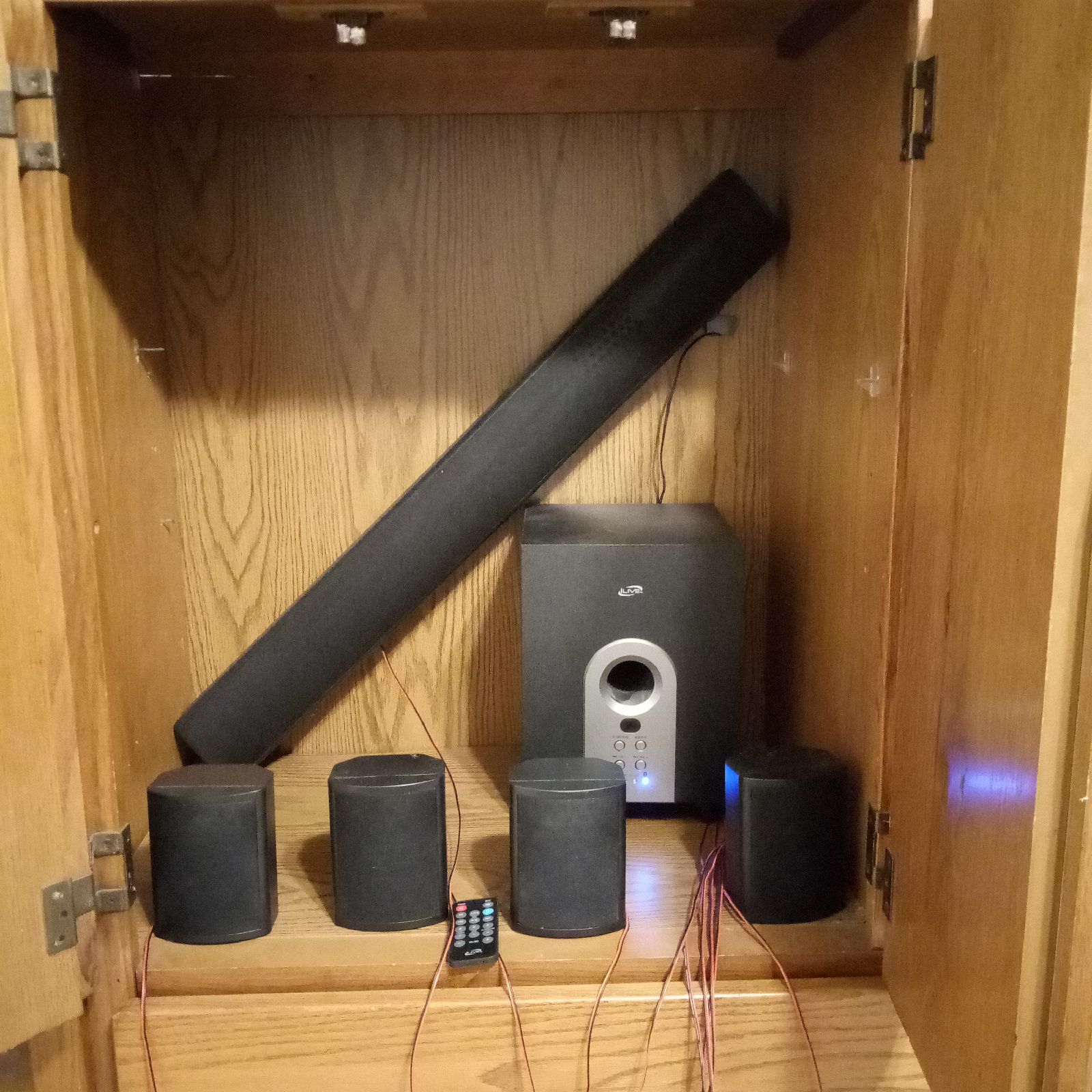 I live bluetooth intertainment system