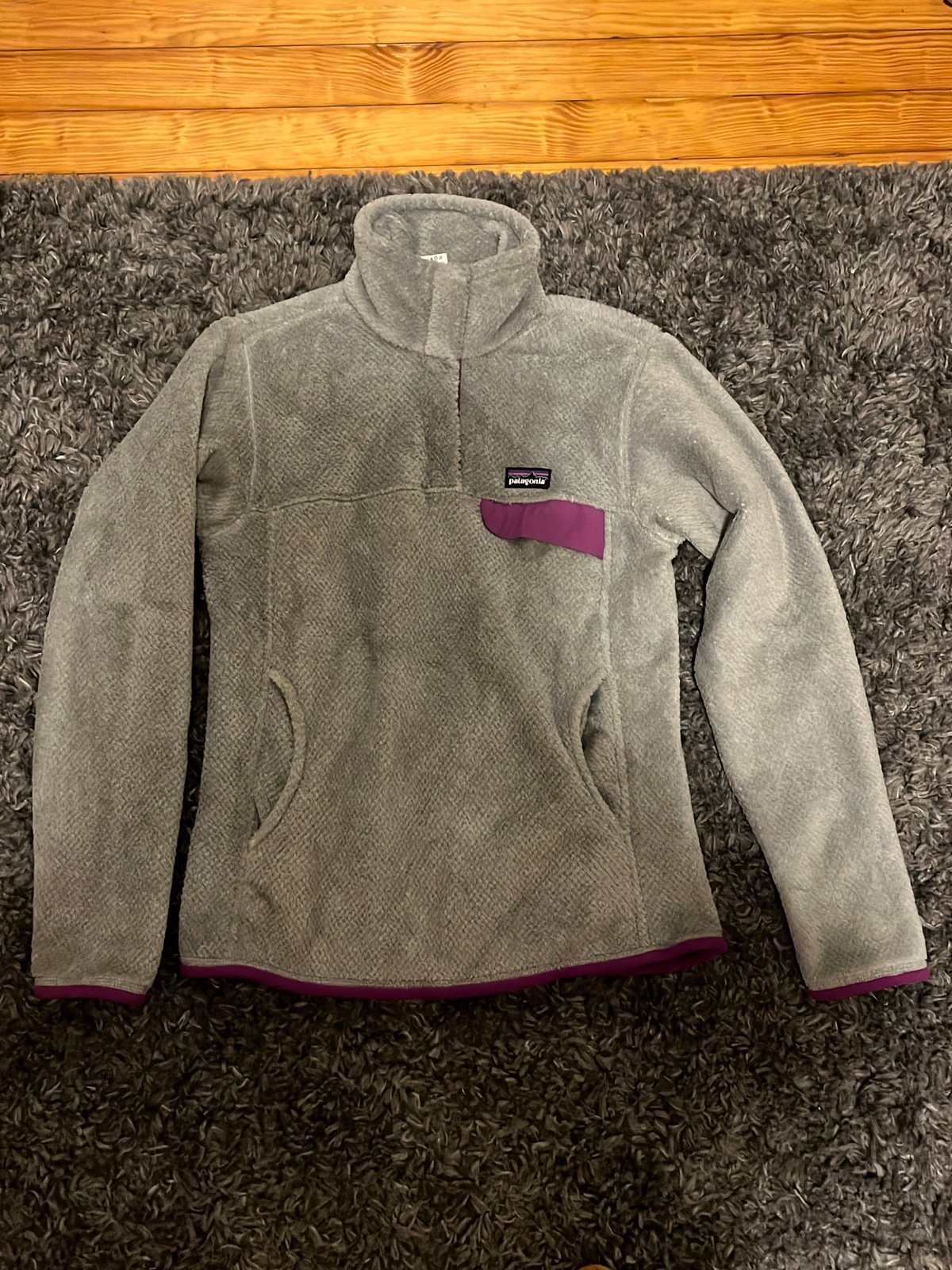 Patagonia pullover fleece jackets