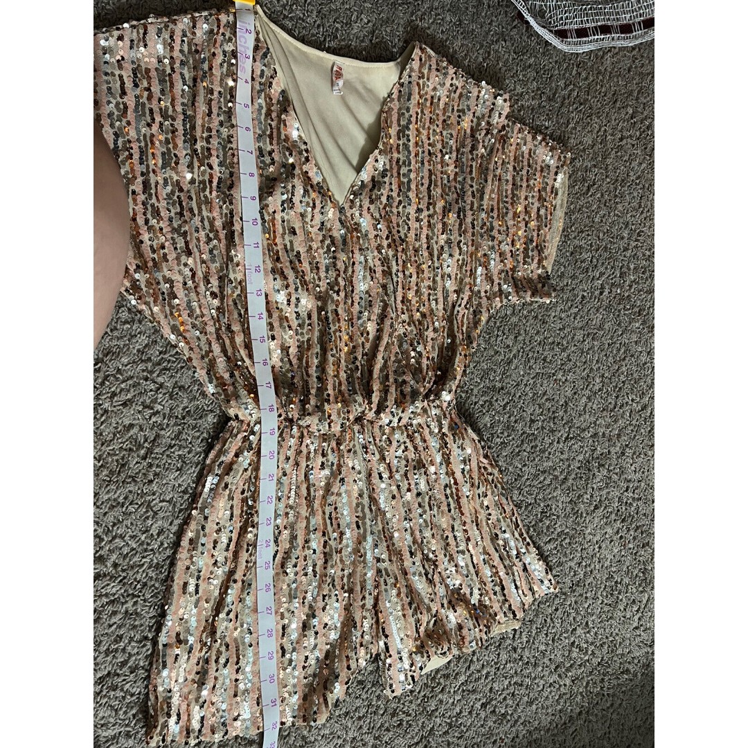 NWOT Anthropologie Raga Sariah Sequined Romper size Small MSRP: shops $160
