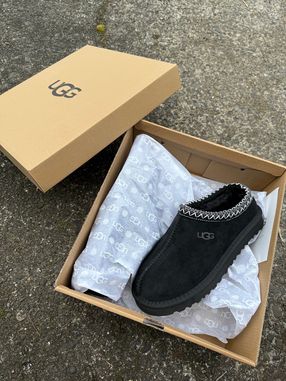 UGG Clog black