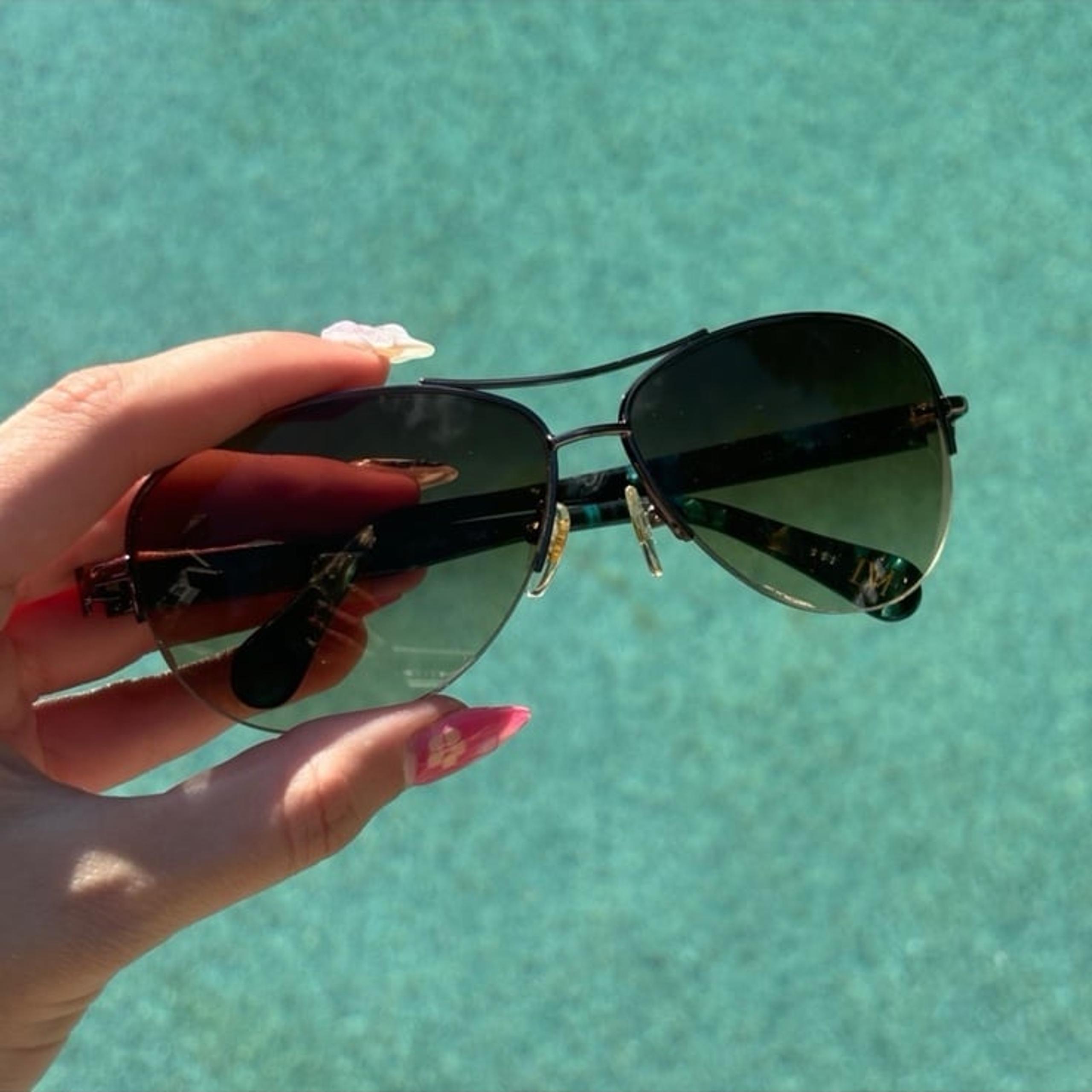 DIANE VON FURSTENBERG Women's Aviator sunglasses