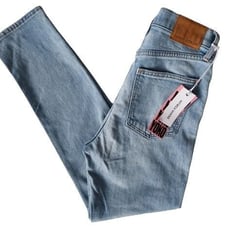 Aritzia Denim Forum Yoko Denim Jeans Size 27 NEW NWT Straight Leg Light Wash