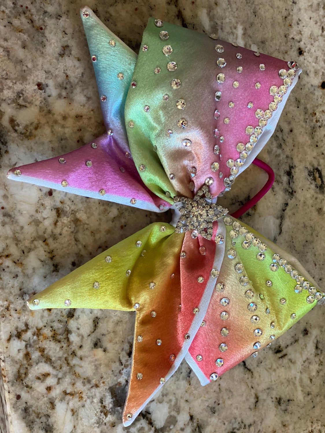 Cheer bow