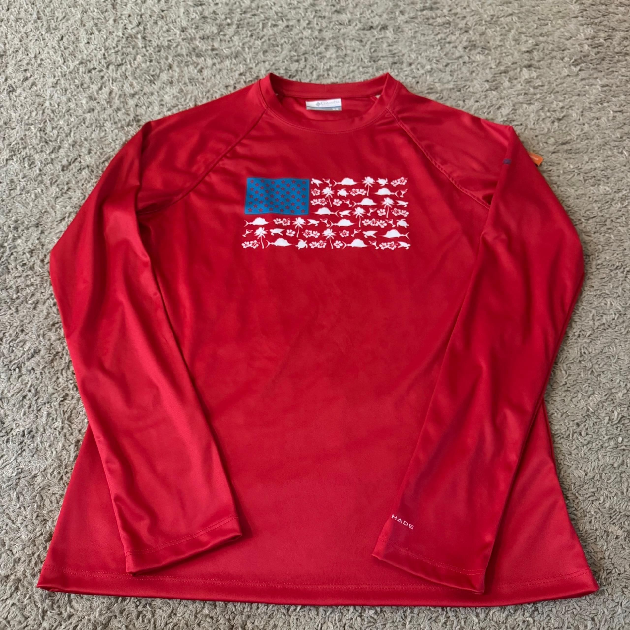 Women’s Columbia Sportswear Tidal Sandal Floral Flag Long Sleeve T-Shirt