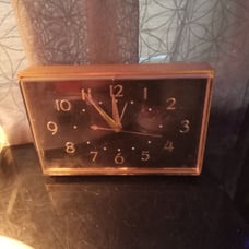 Vintage General Electric clock/ alarm clock